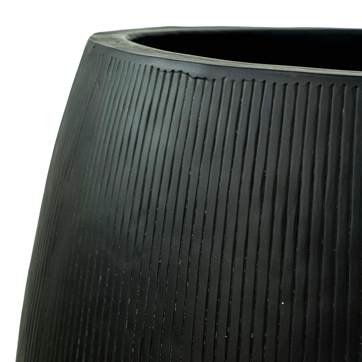 Black Fluted Pot