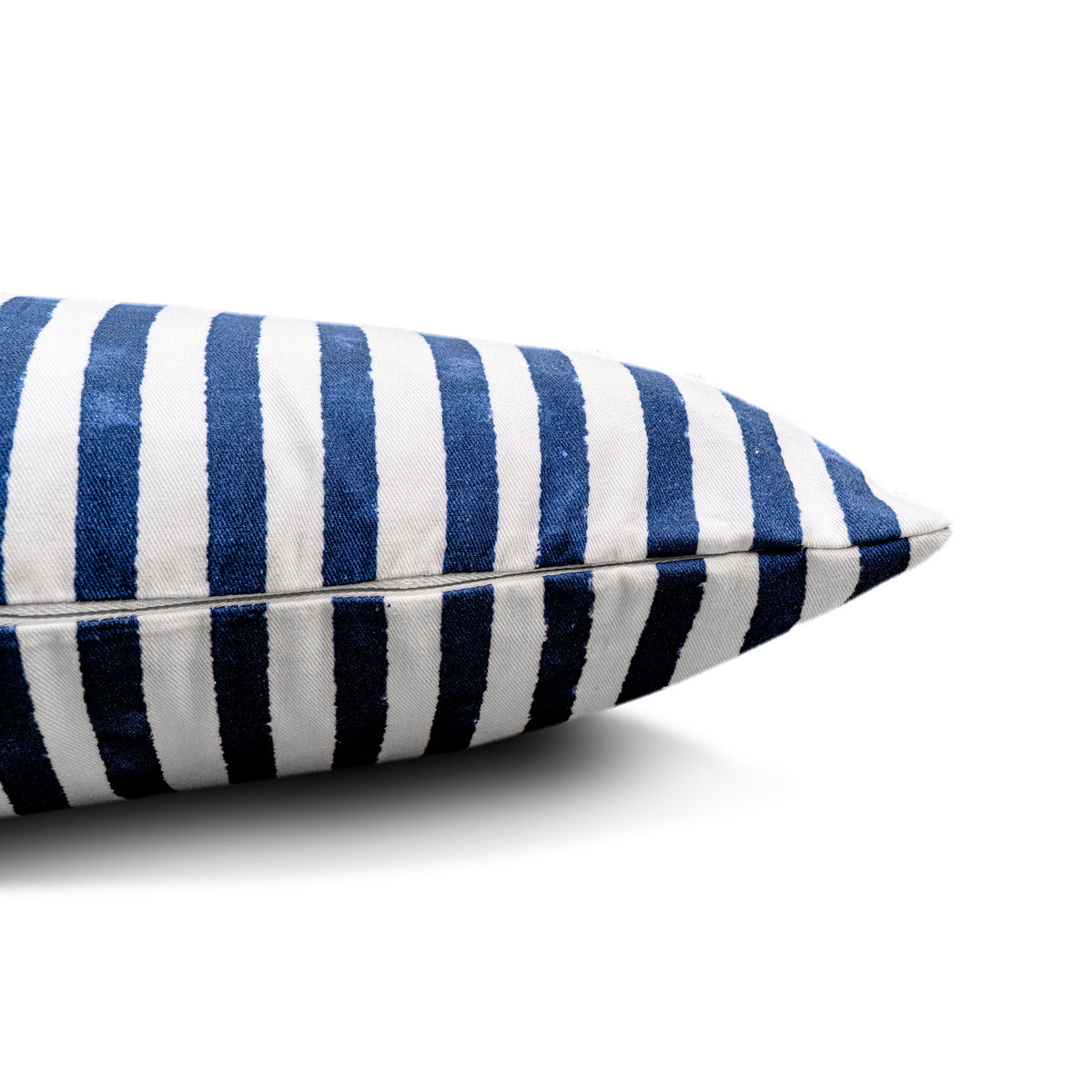 STRIPES CUSHION COVER