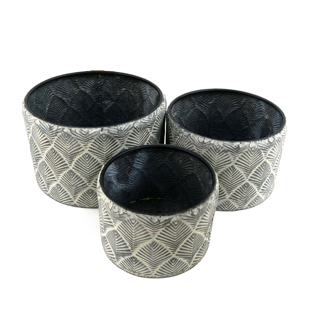 Sarah Oxidized Wide Metal Planter