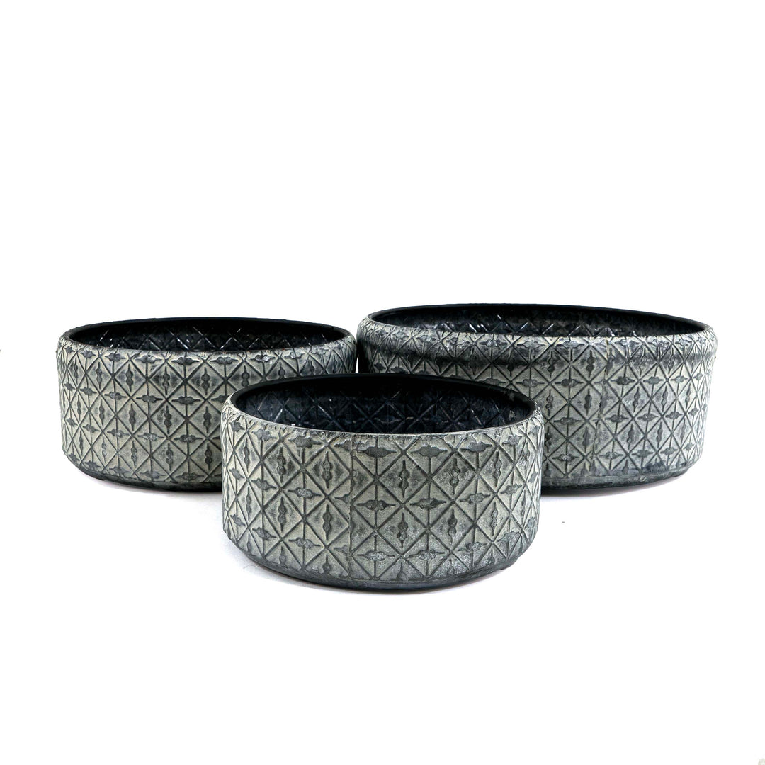 Sarah Oxidized Round Metal Planter