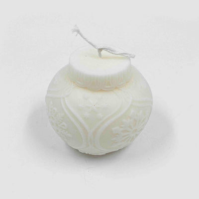 Iris White Christmas Candle