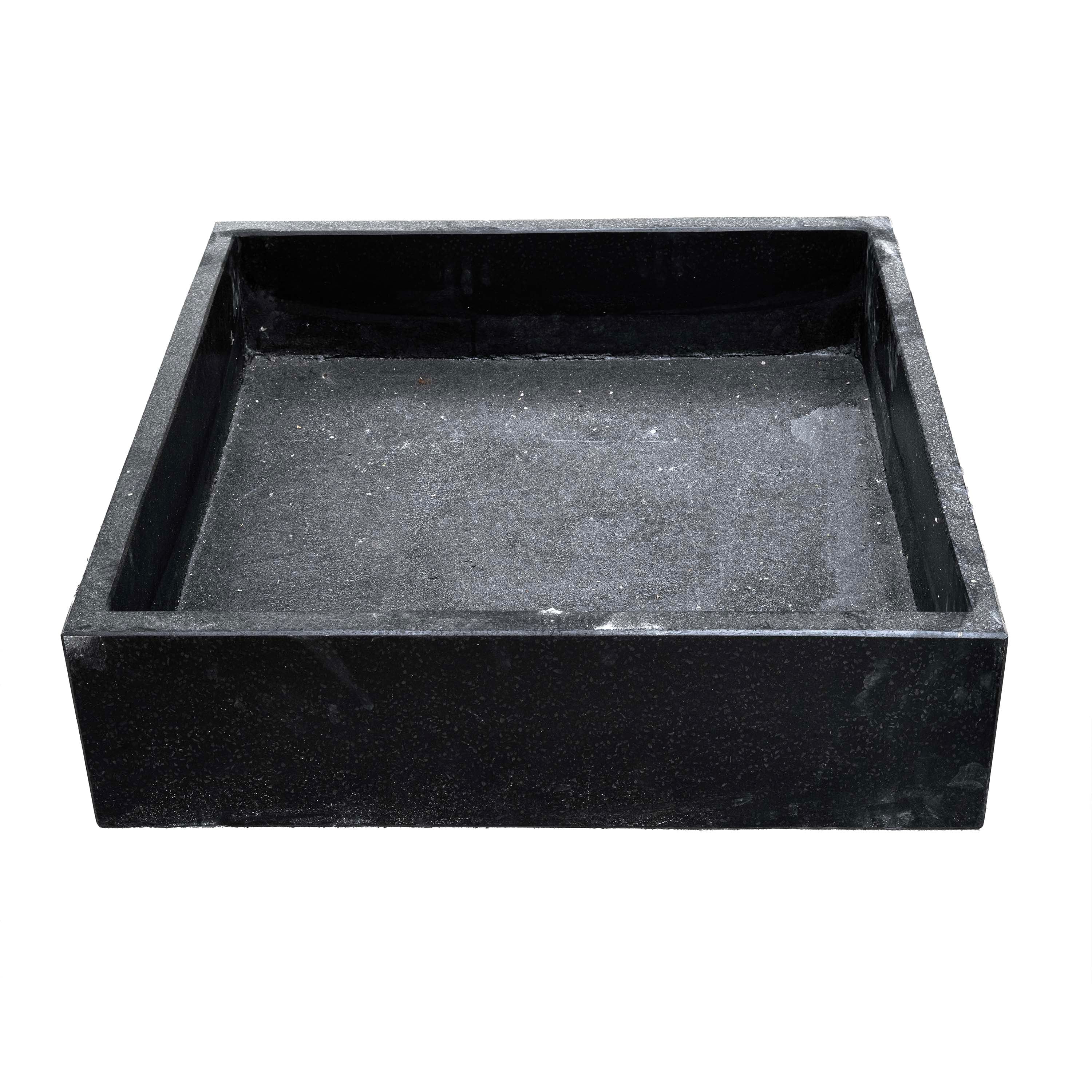 TERRAZZO POND BASE
