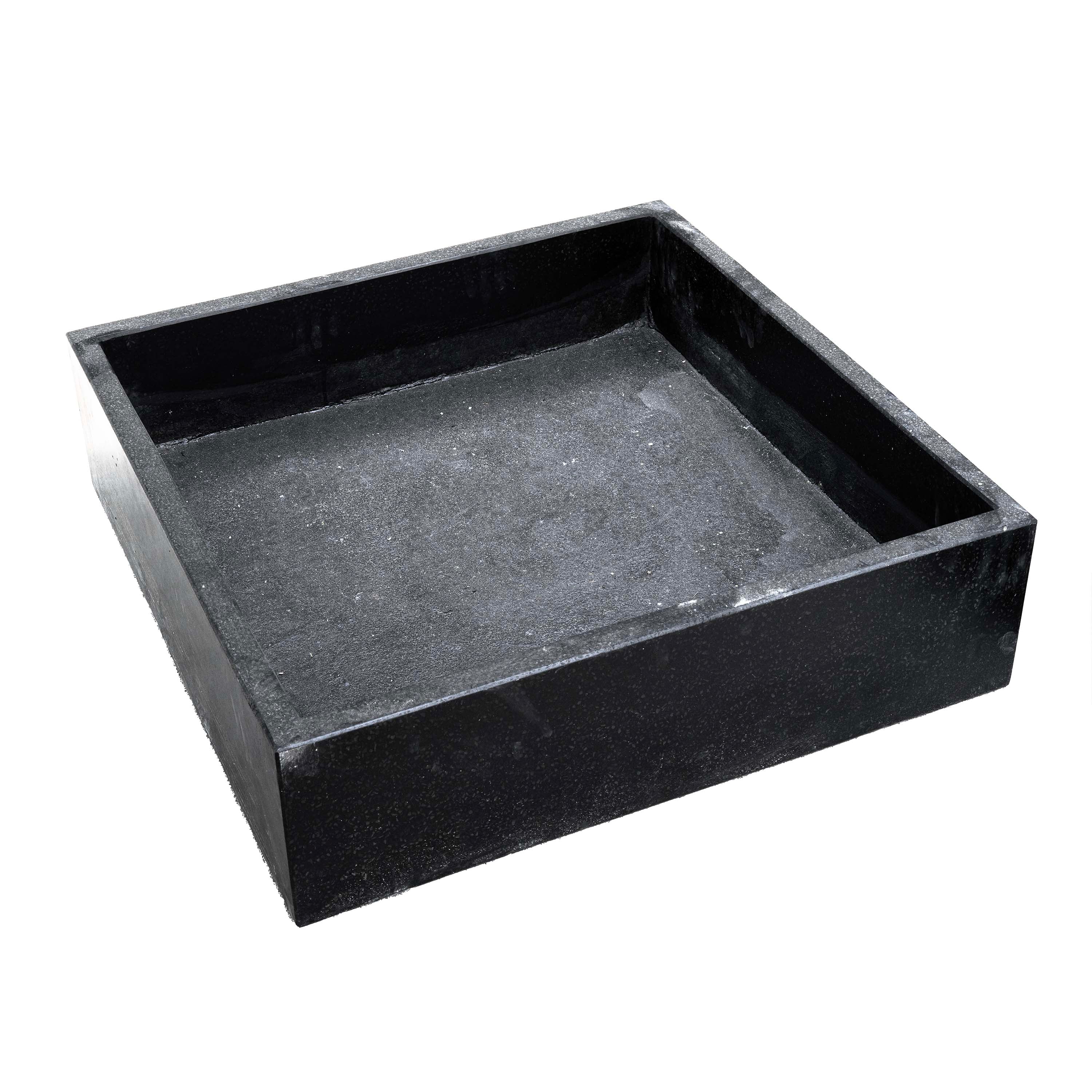 TERRAZZO POND BASE