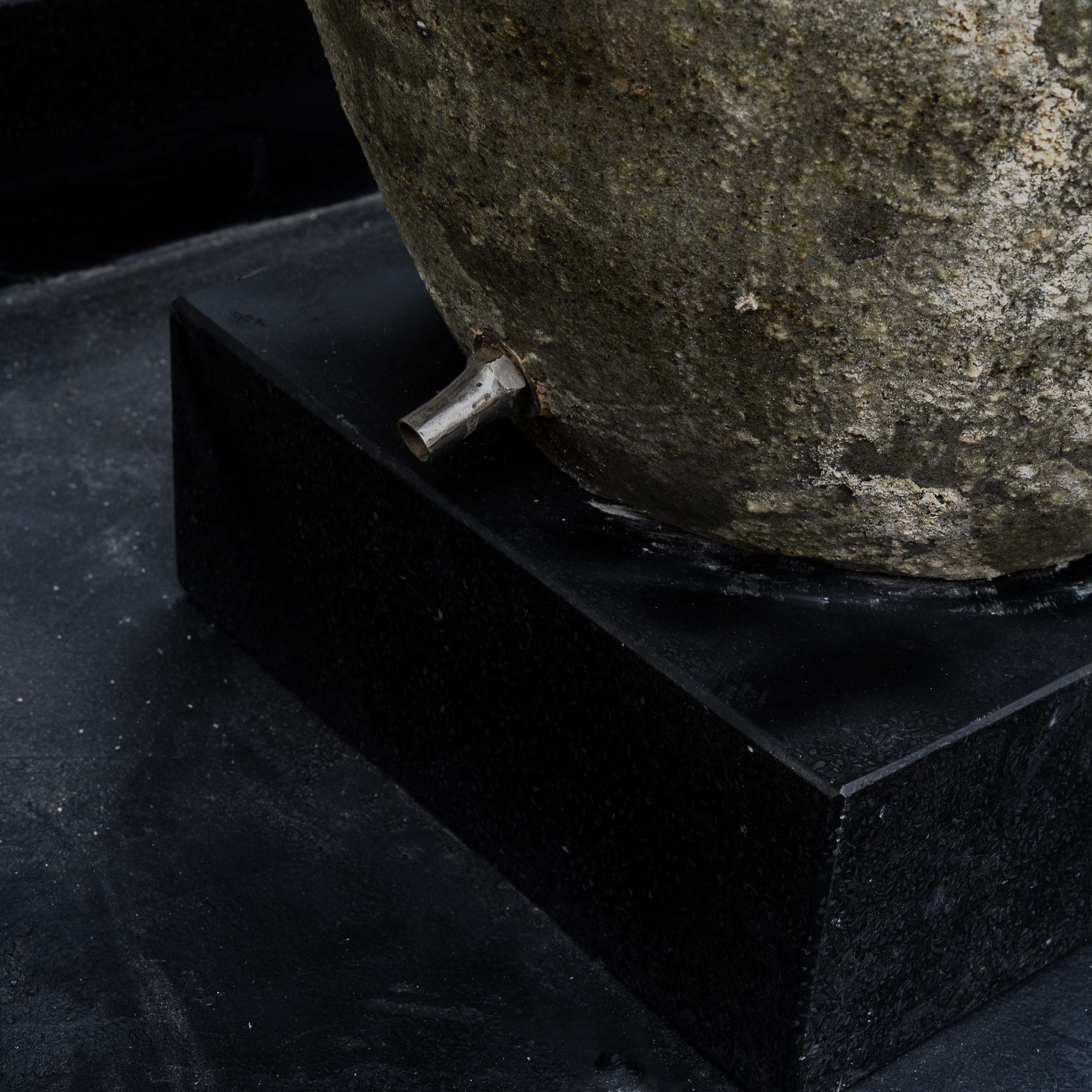 ROMAN JAR & PIPE