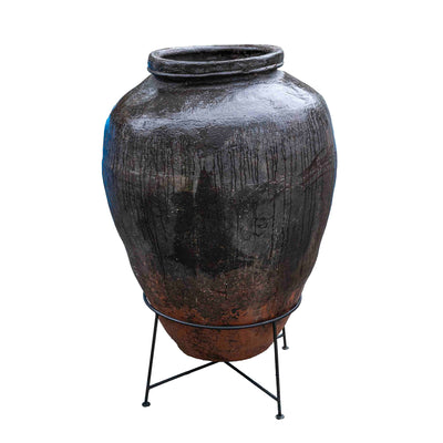 Yasha Textured Terracotta Pot With Stand - Extra Large