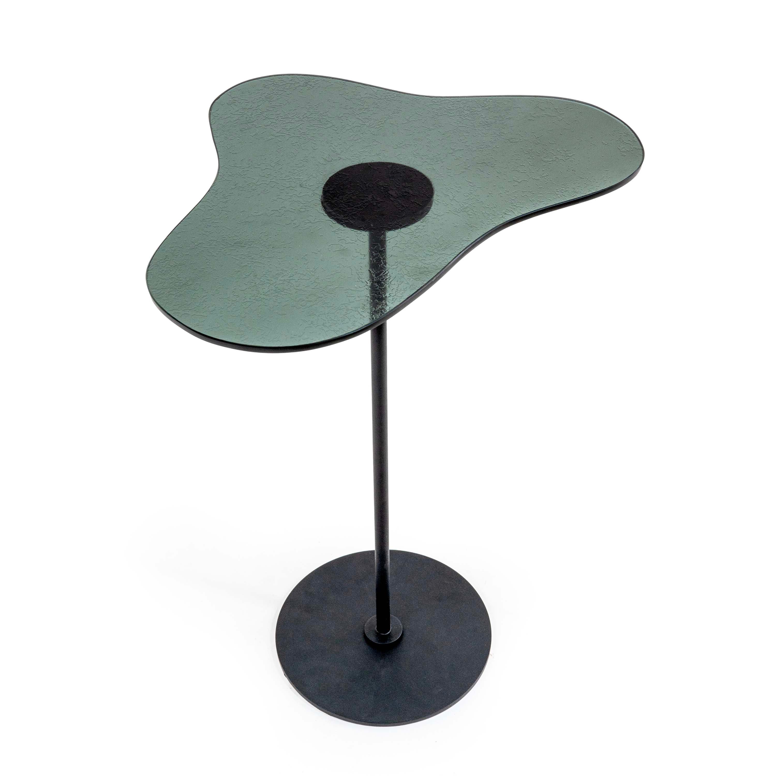 VSNAY GLASS TOP TRIANGULAR SIDE TABLE WITH METAL STAND