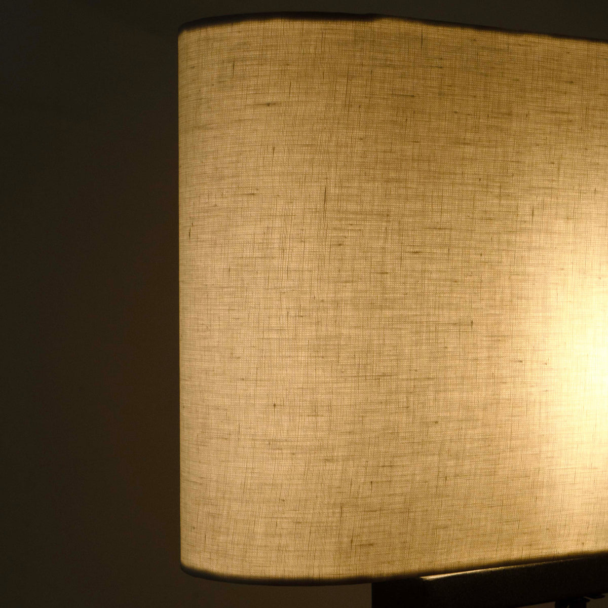 Table Lamp With Decor Hanging