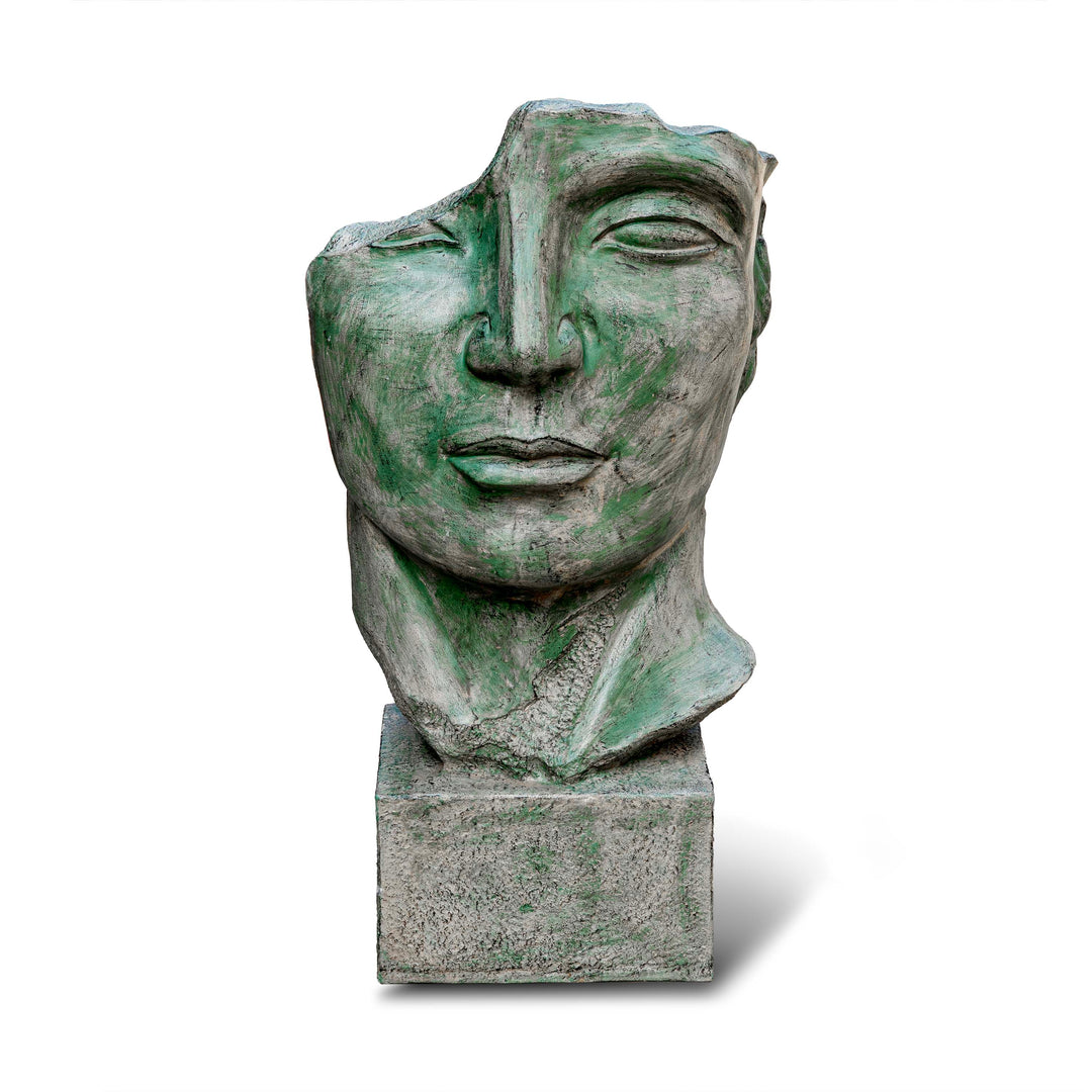 SANAA SPIRITUAL PEDESTAL