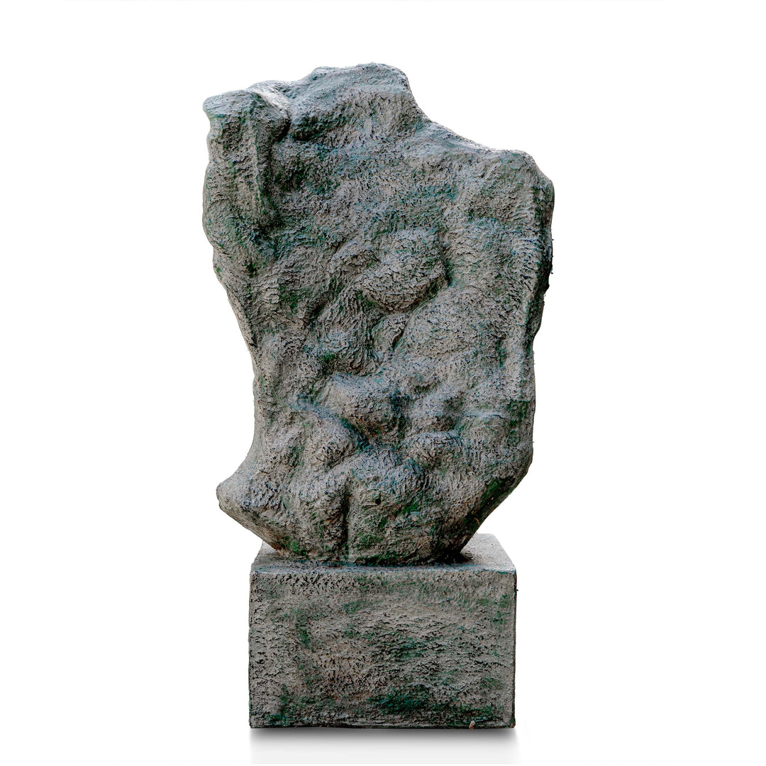 SANAA SPIRITUAL PEDESTAL