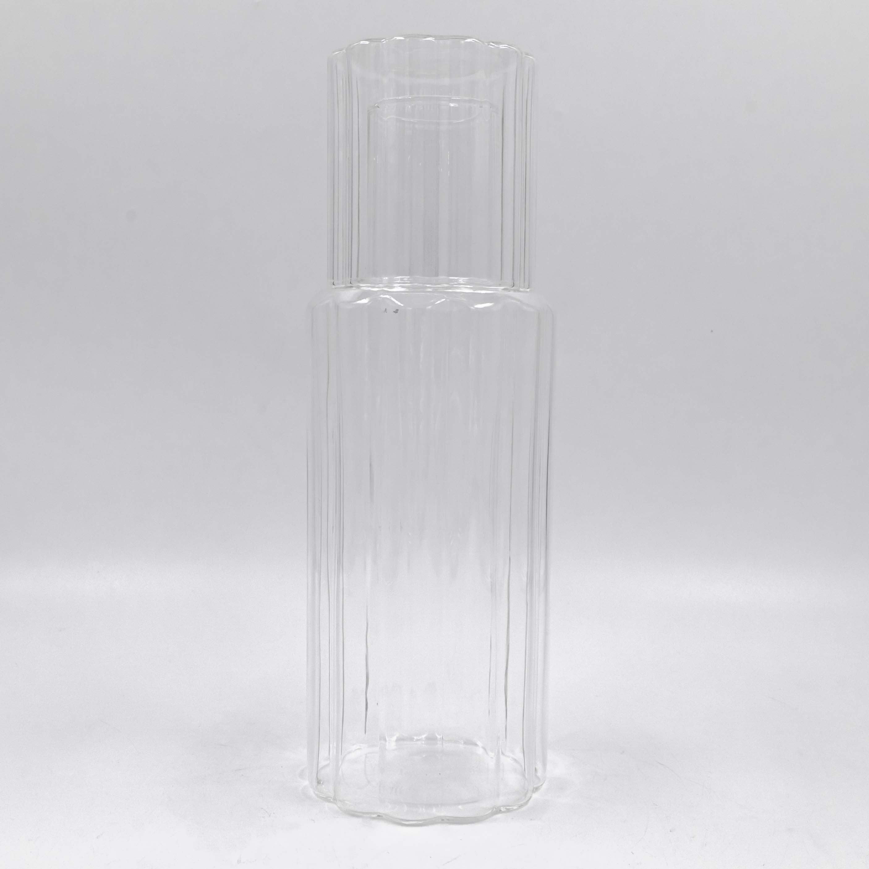 Layla Water Bottle With Glass Lid