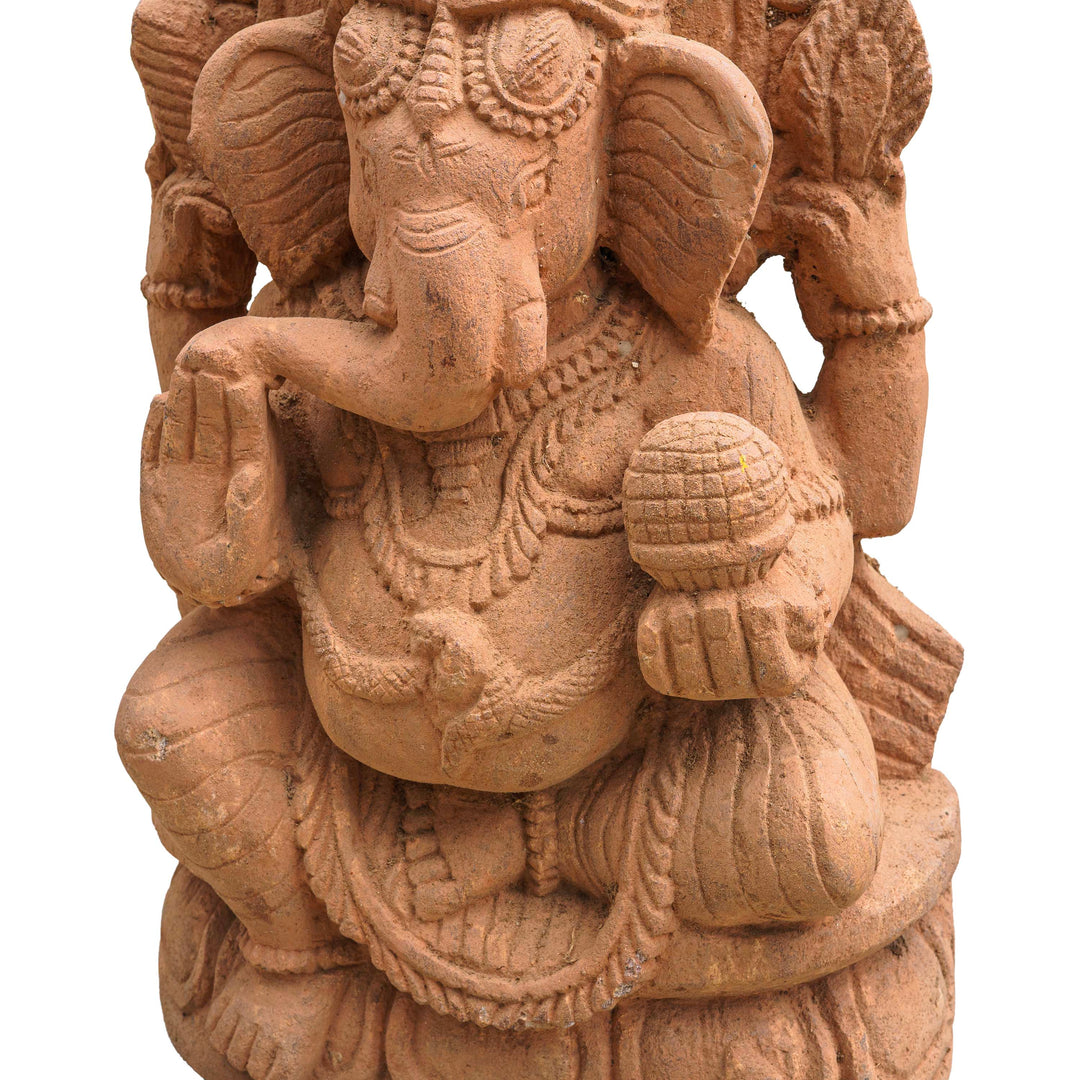 Yajno Ganesha Sitting