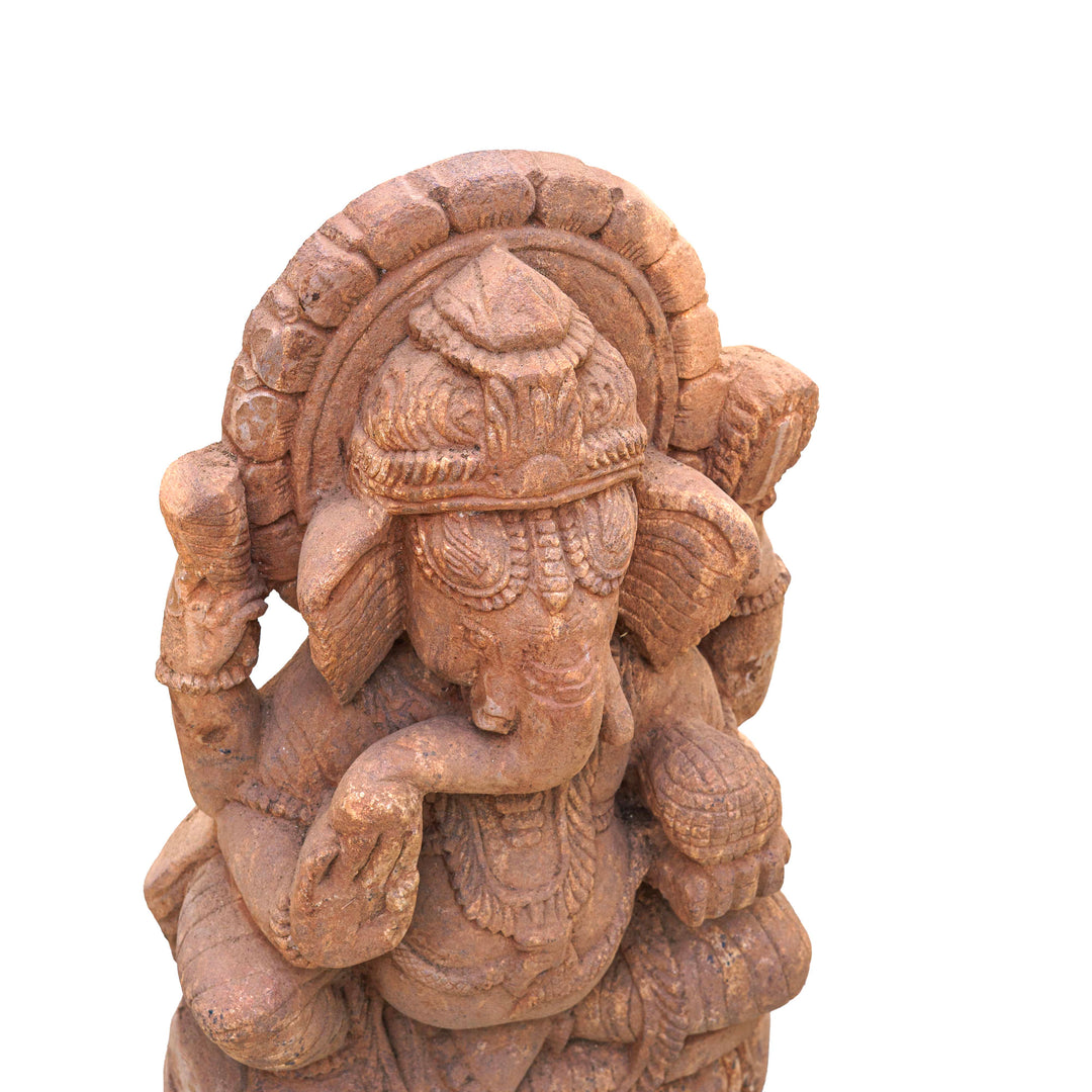 Yajno Ganesha Sitting