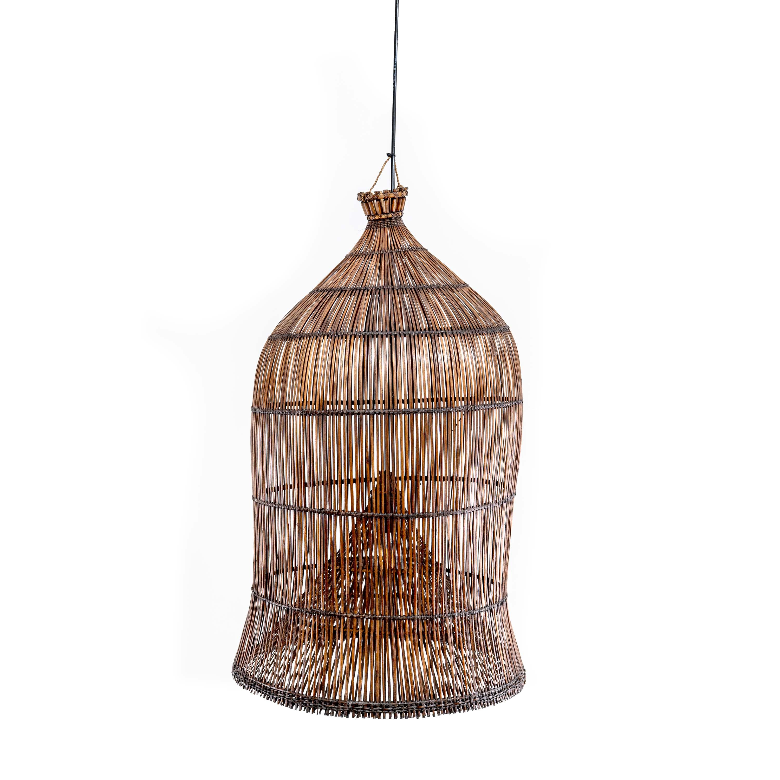 RATTAN WOVEN PENDANT LAMP