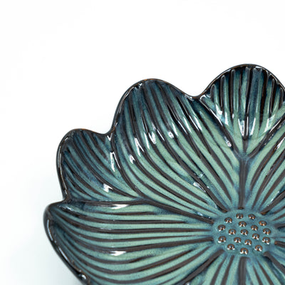 Mona Flower Shaped Plate - Blue