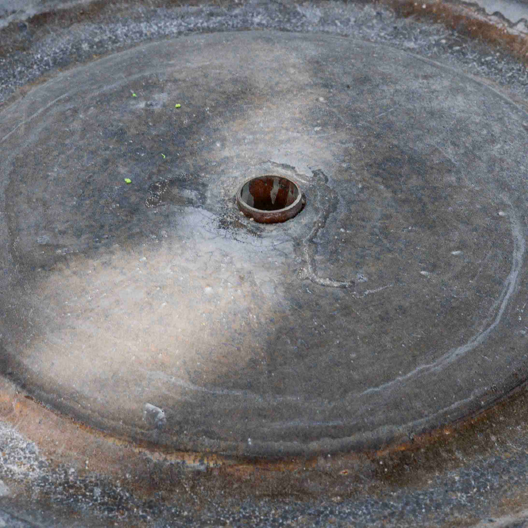 Brown Fountain Medium