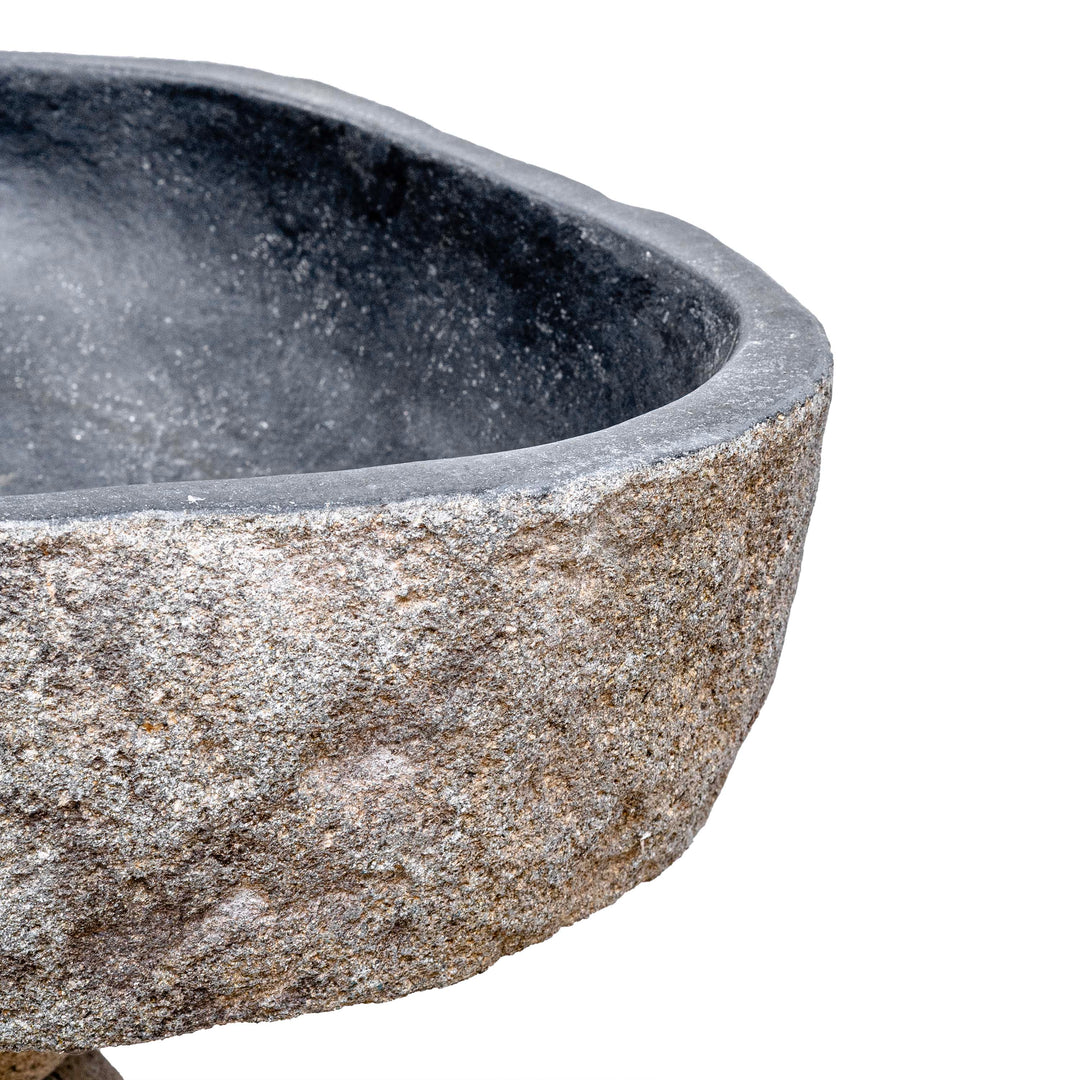 TIRTA  URN