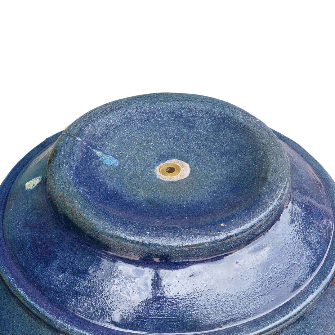 Light Blue Spiral Hue Fountain