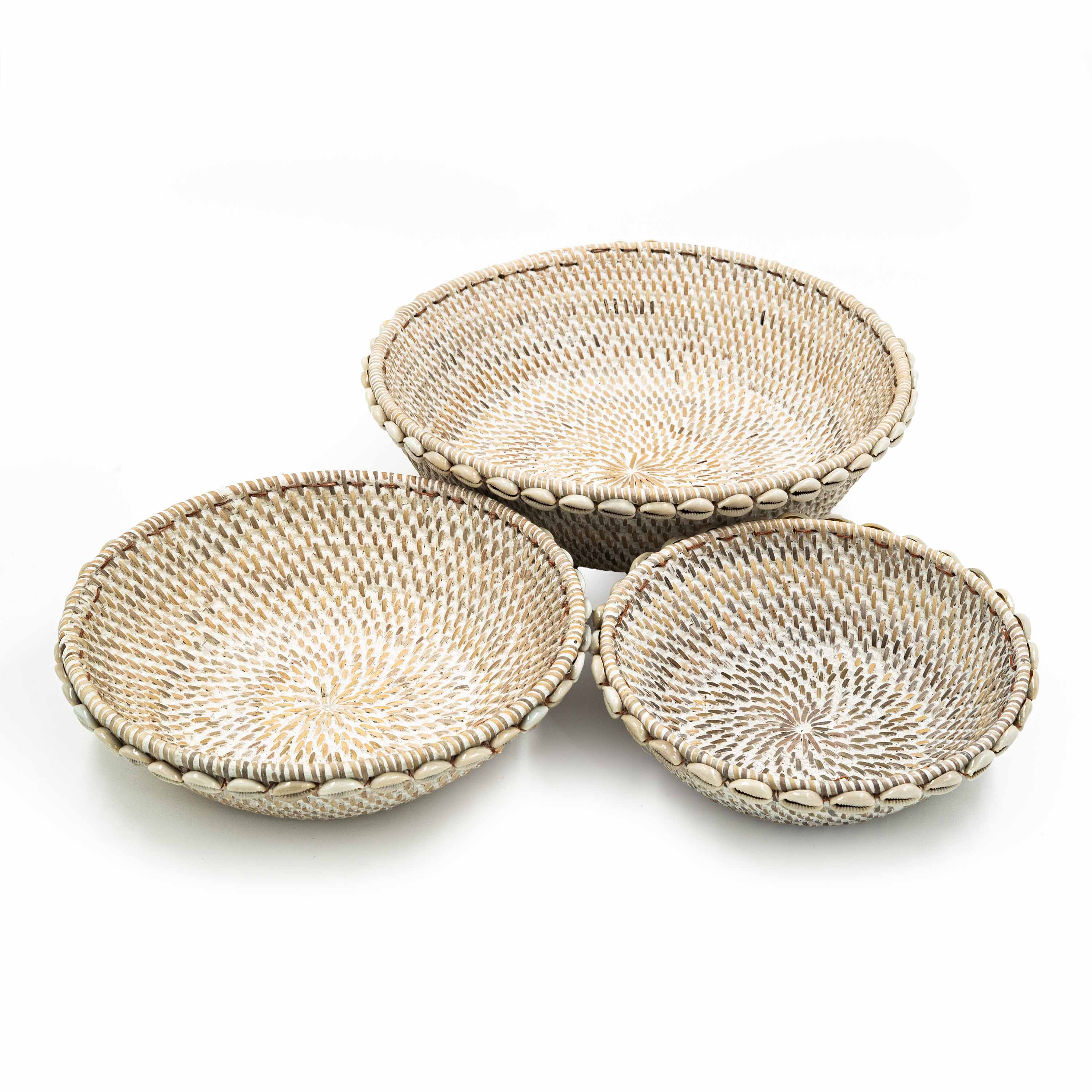 Rattan Tray With Cowrie Shells