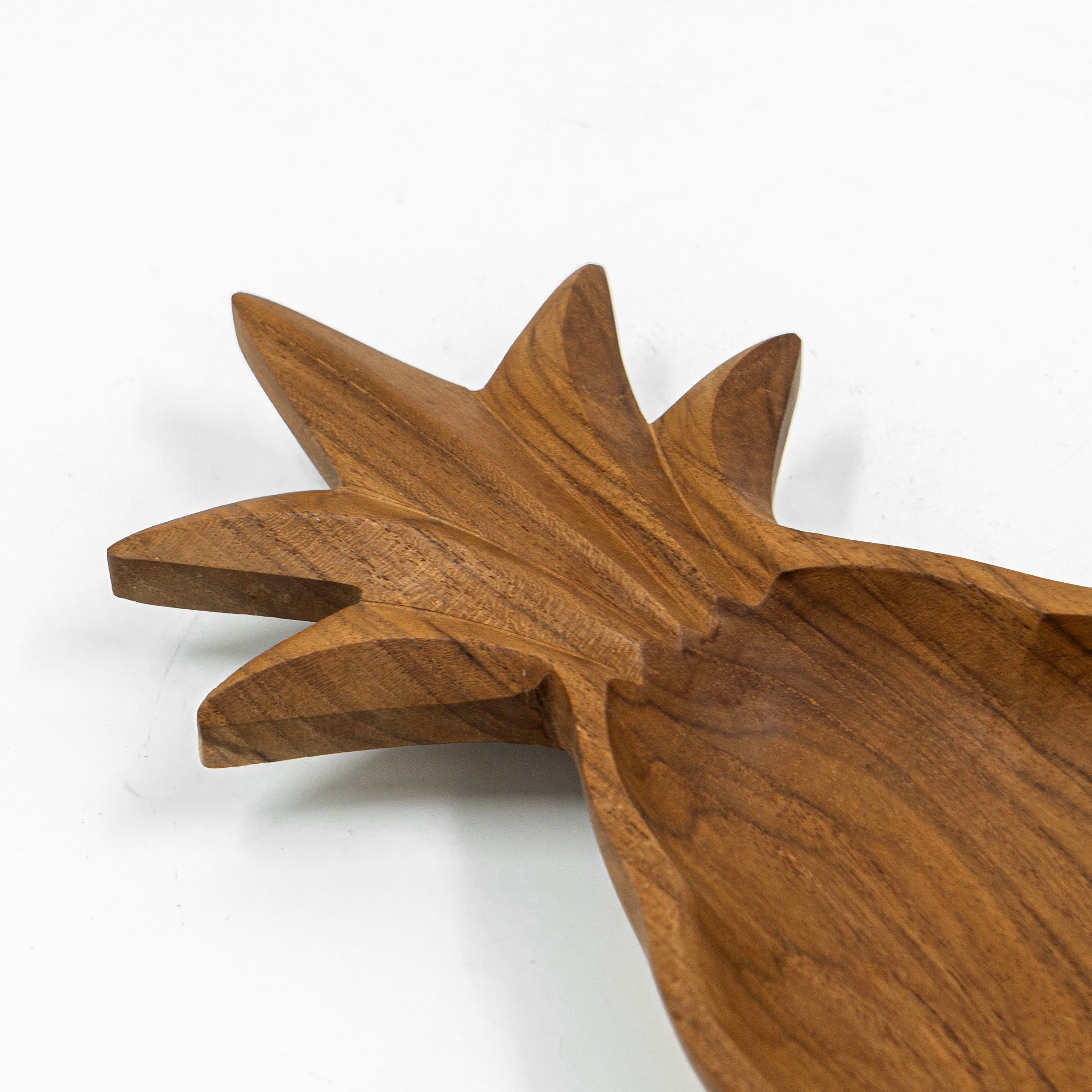 Yarah Teak Wood Pineapple Plate