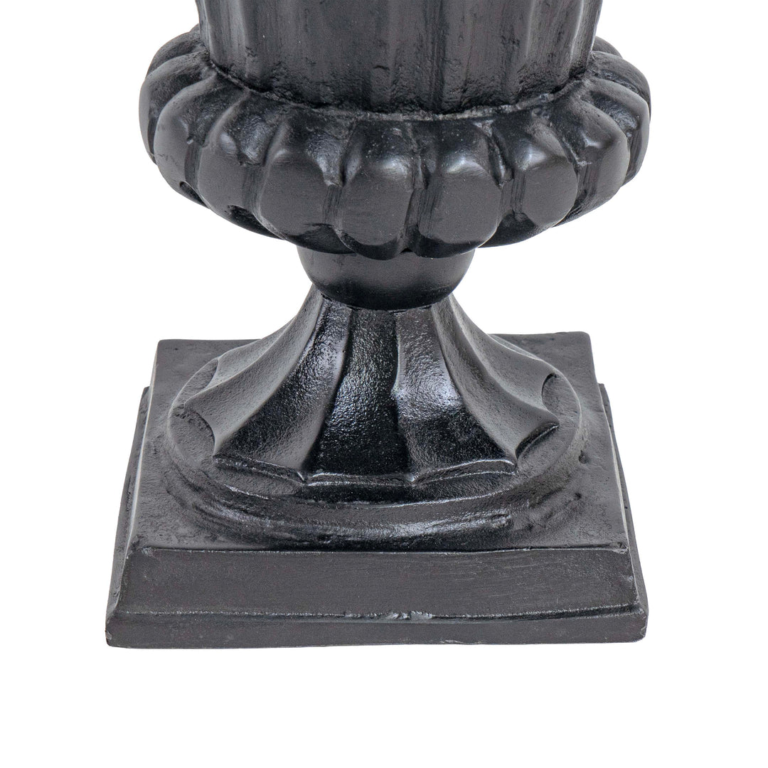 Carbon planter