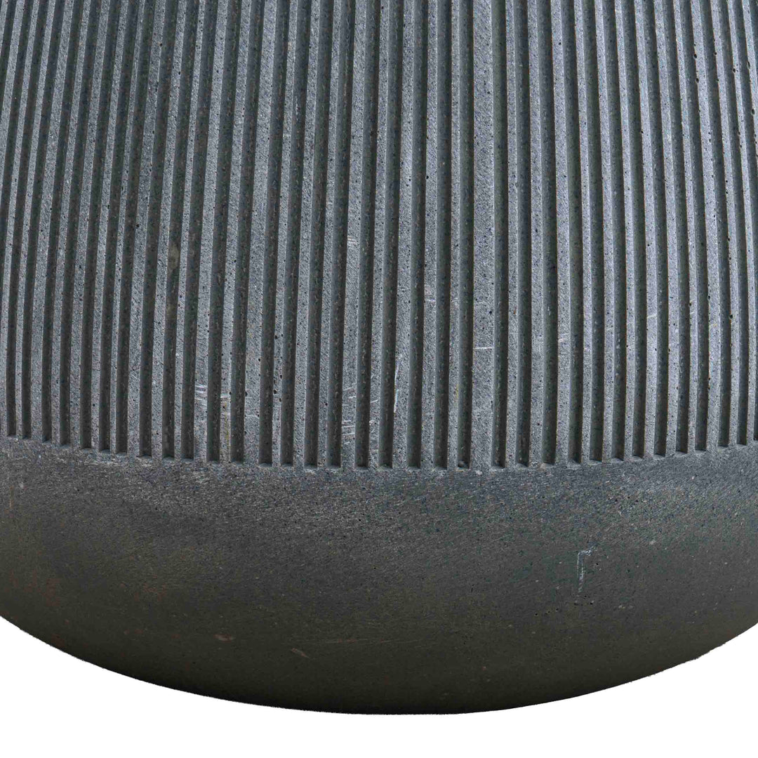 Grey wide polyresin Pot
