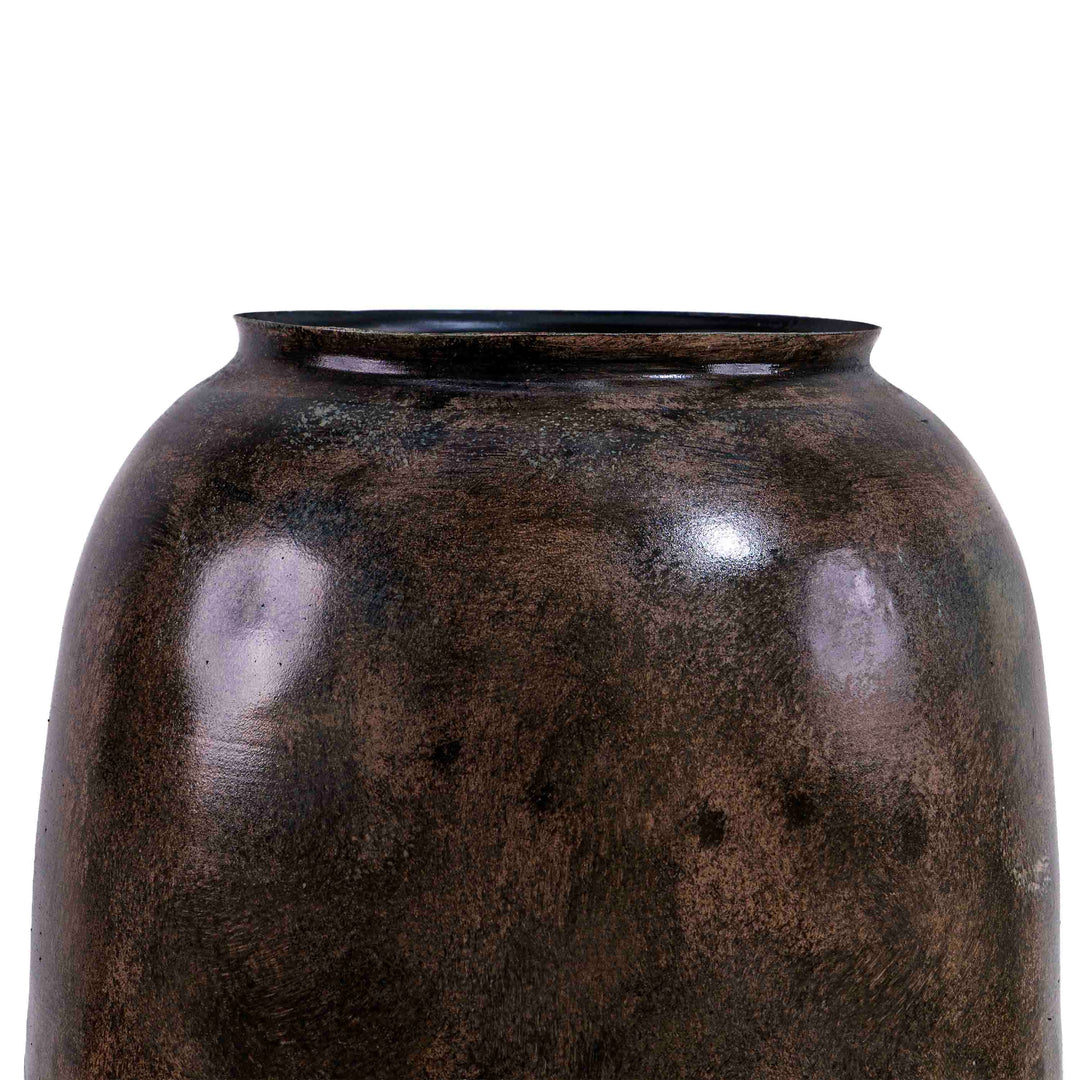 Hilda Metal Planter With Stand