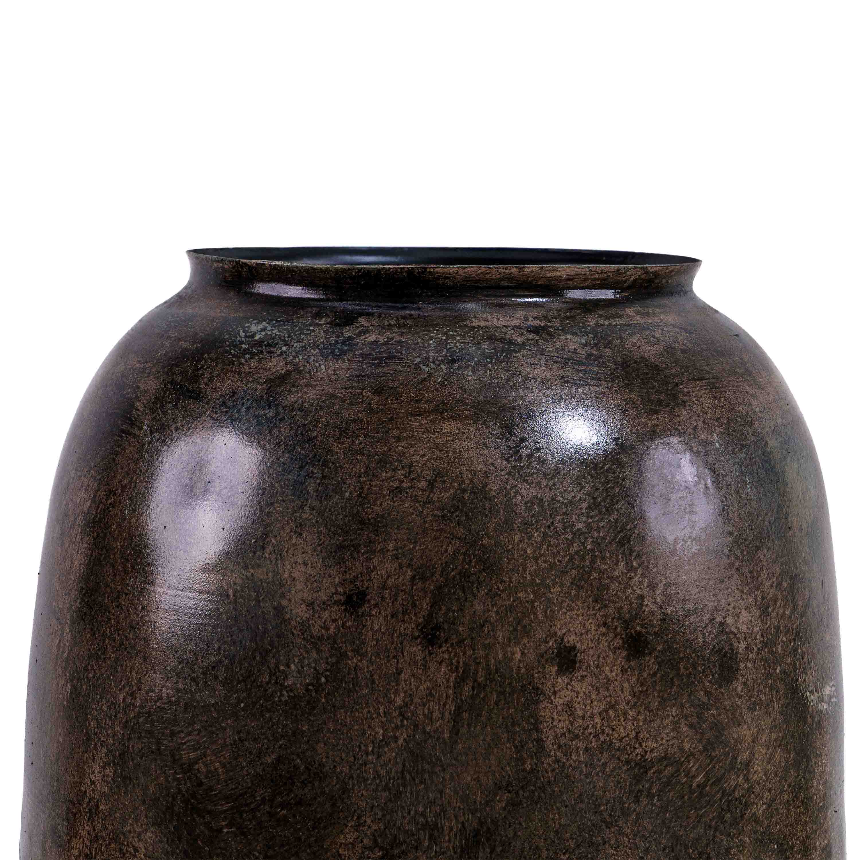 Hilda Metal Planter With Stand