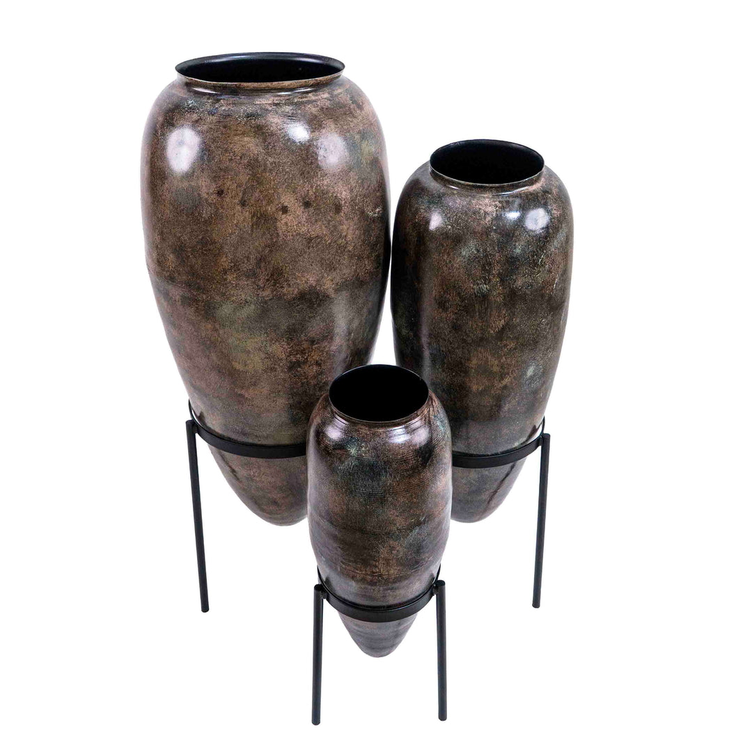 Hilda Metal Planter With Stand