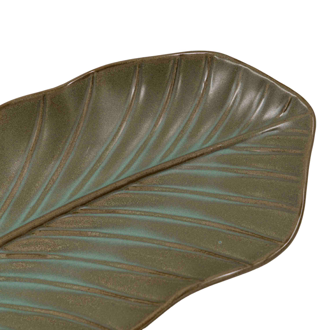 Zoya Leaf Ceramic Serving Tray