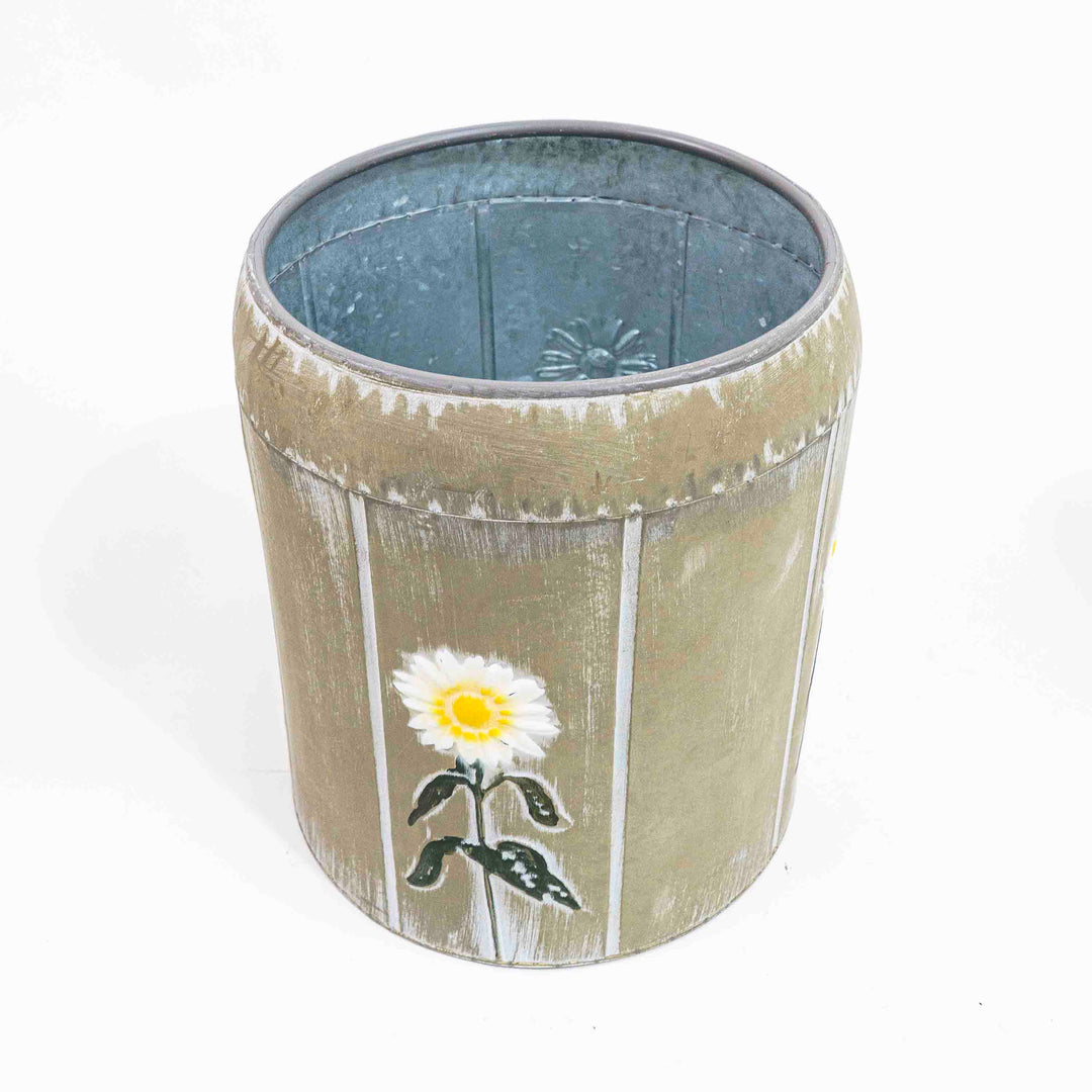 Kaia Metal Planter
