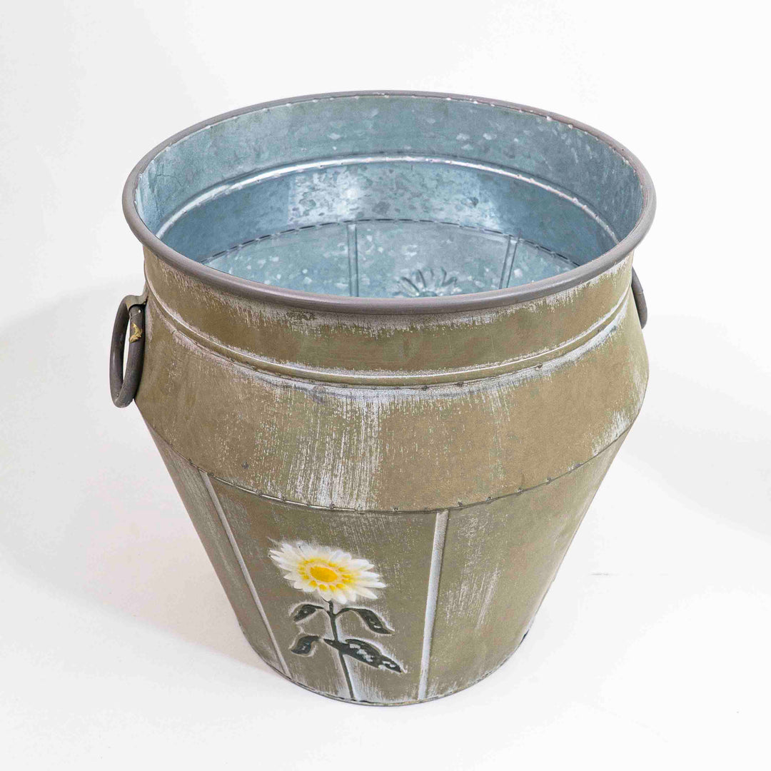 Isy Metal Planter