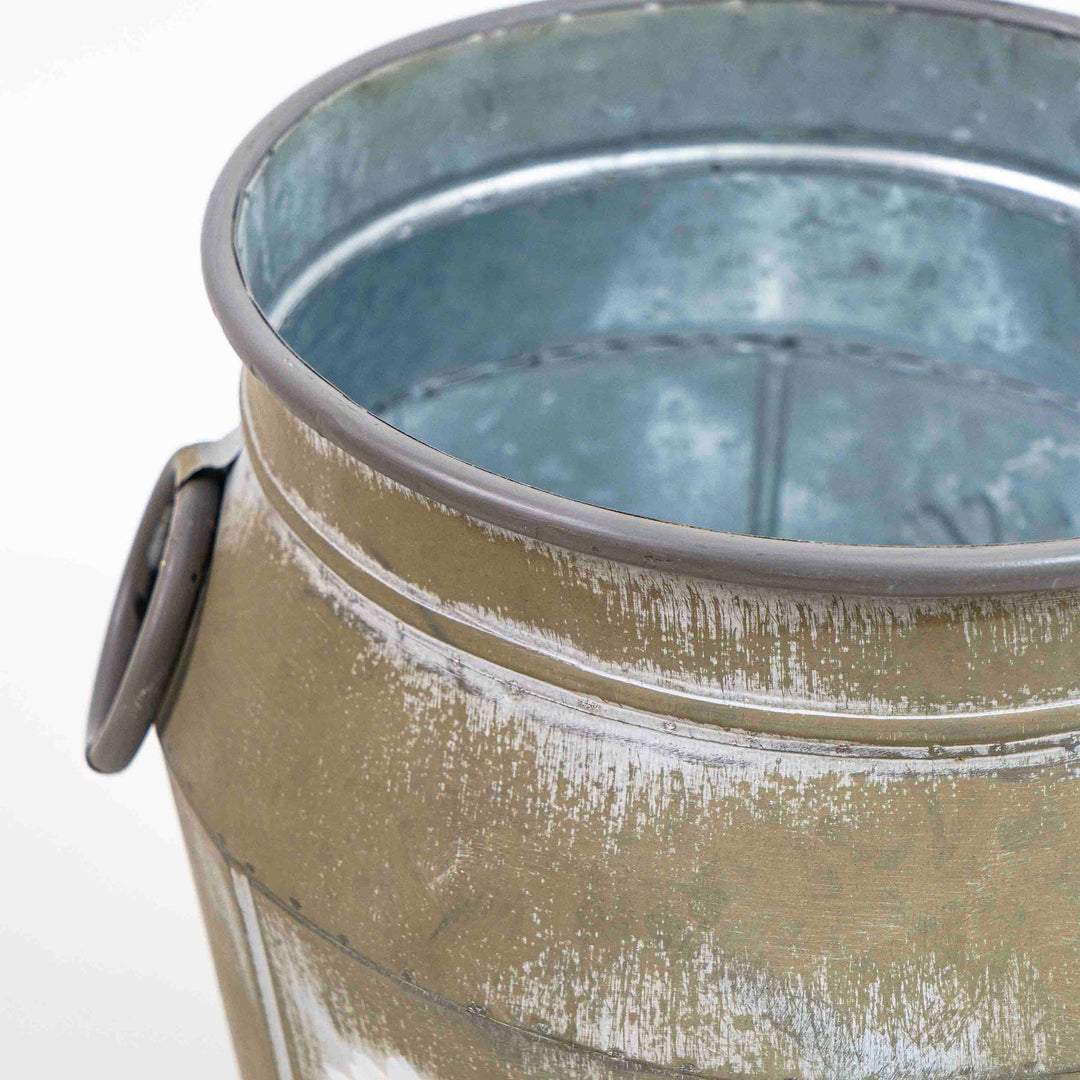 Isy Metal Planter