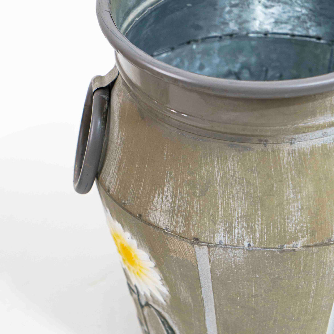Isy Metal Planter