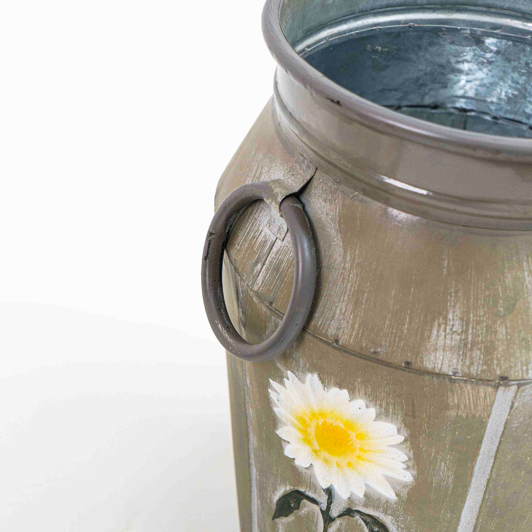 Isy Metal Planter