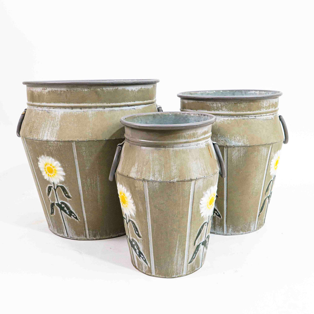 Isy Metal Planter