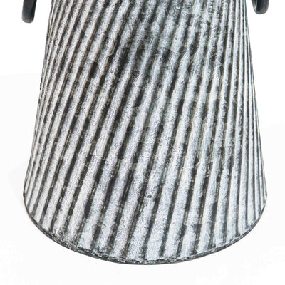 Sela Metal Planter