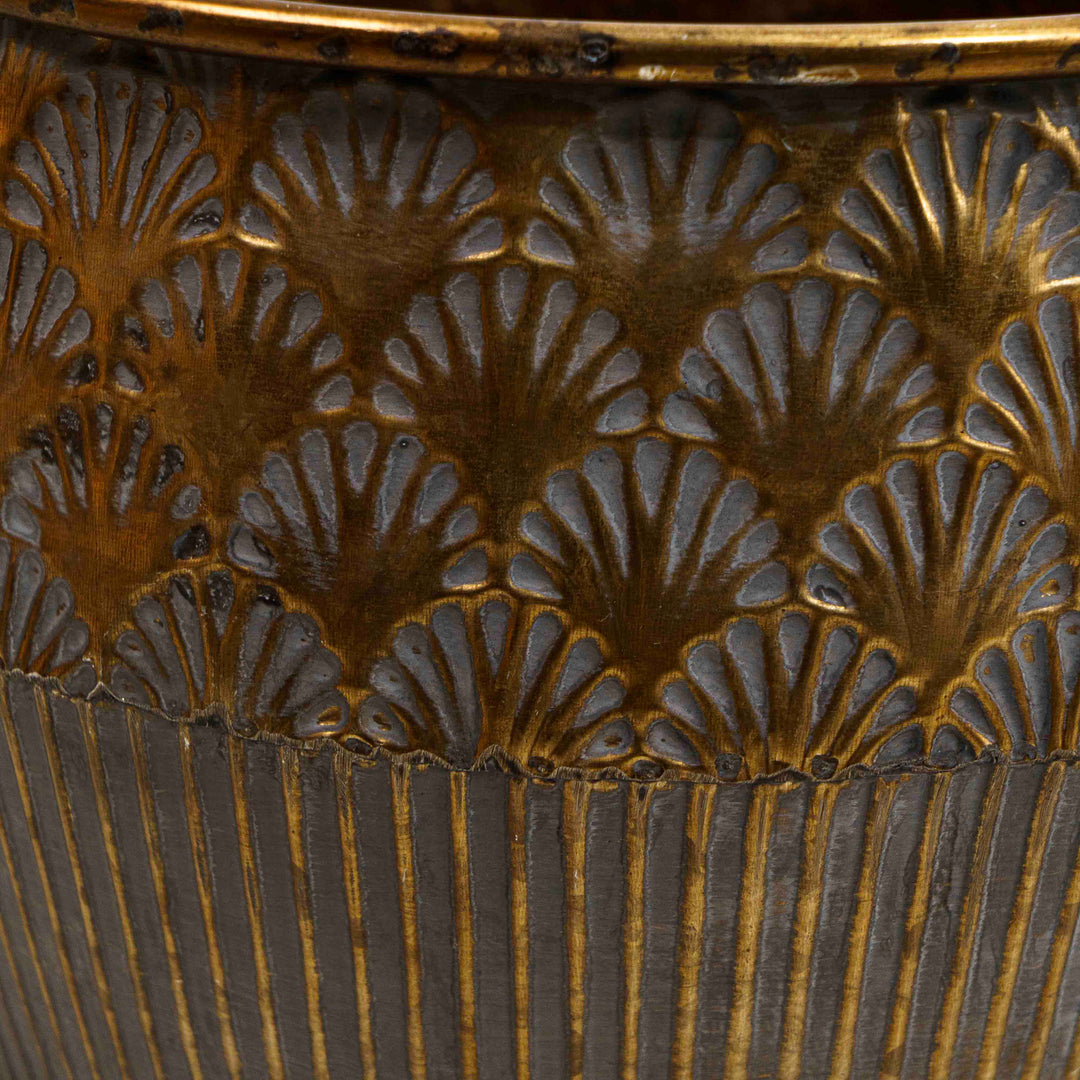 Eira Metal Planter