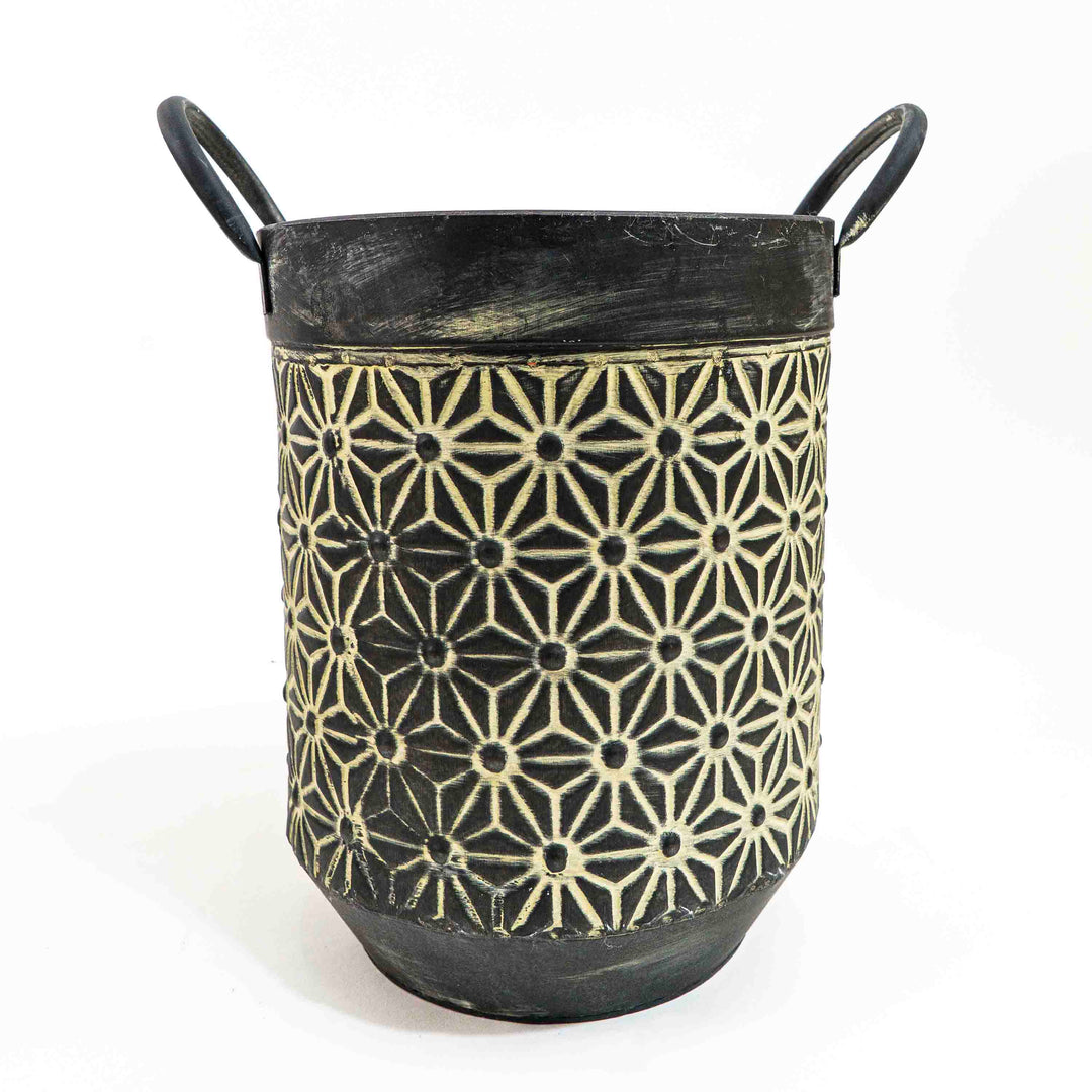 Noa Metal Planter