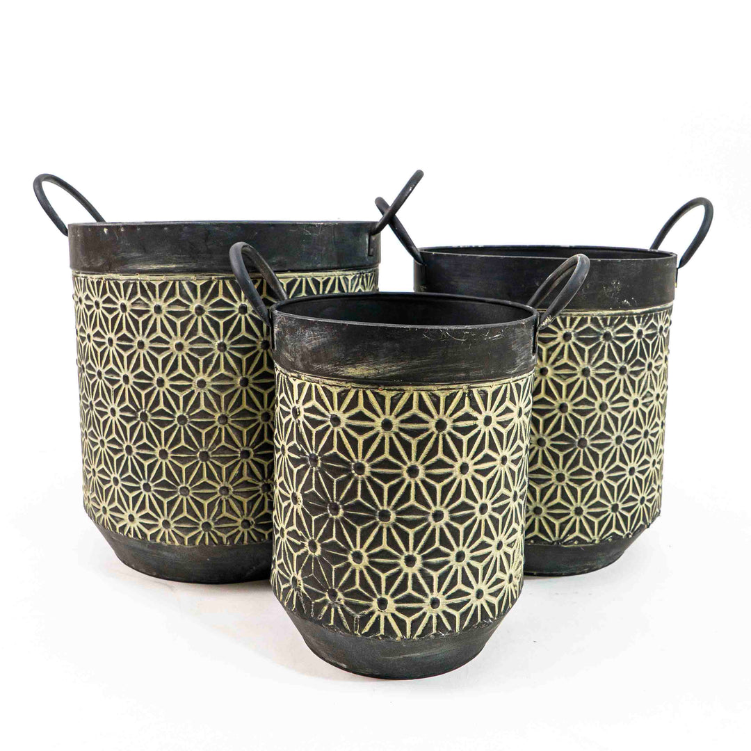 Noa Metal Planter