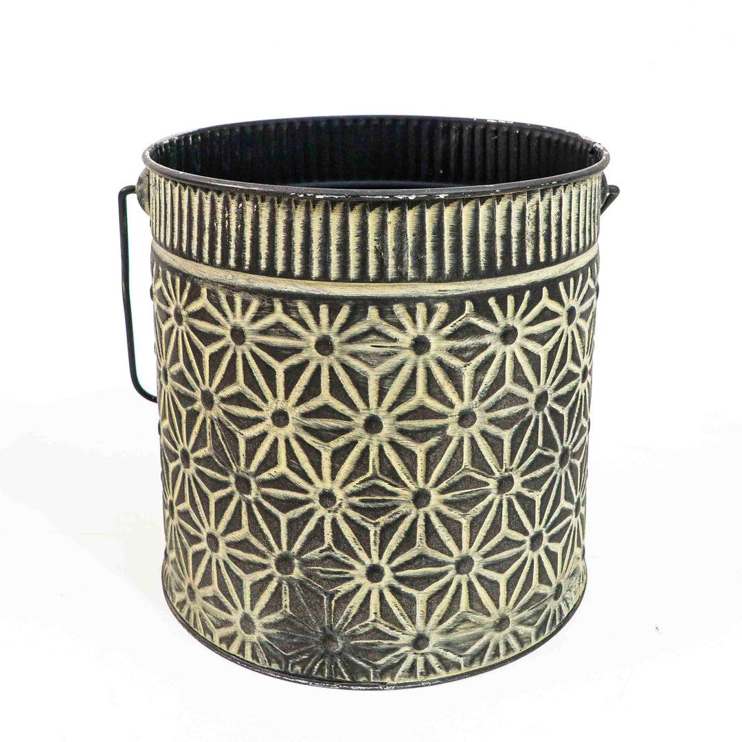 Nev Metal Planter