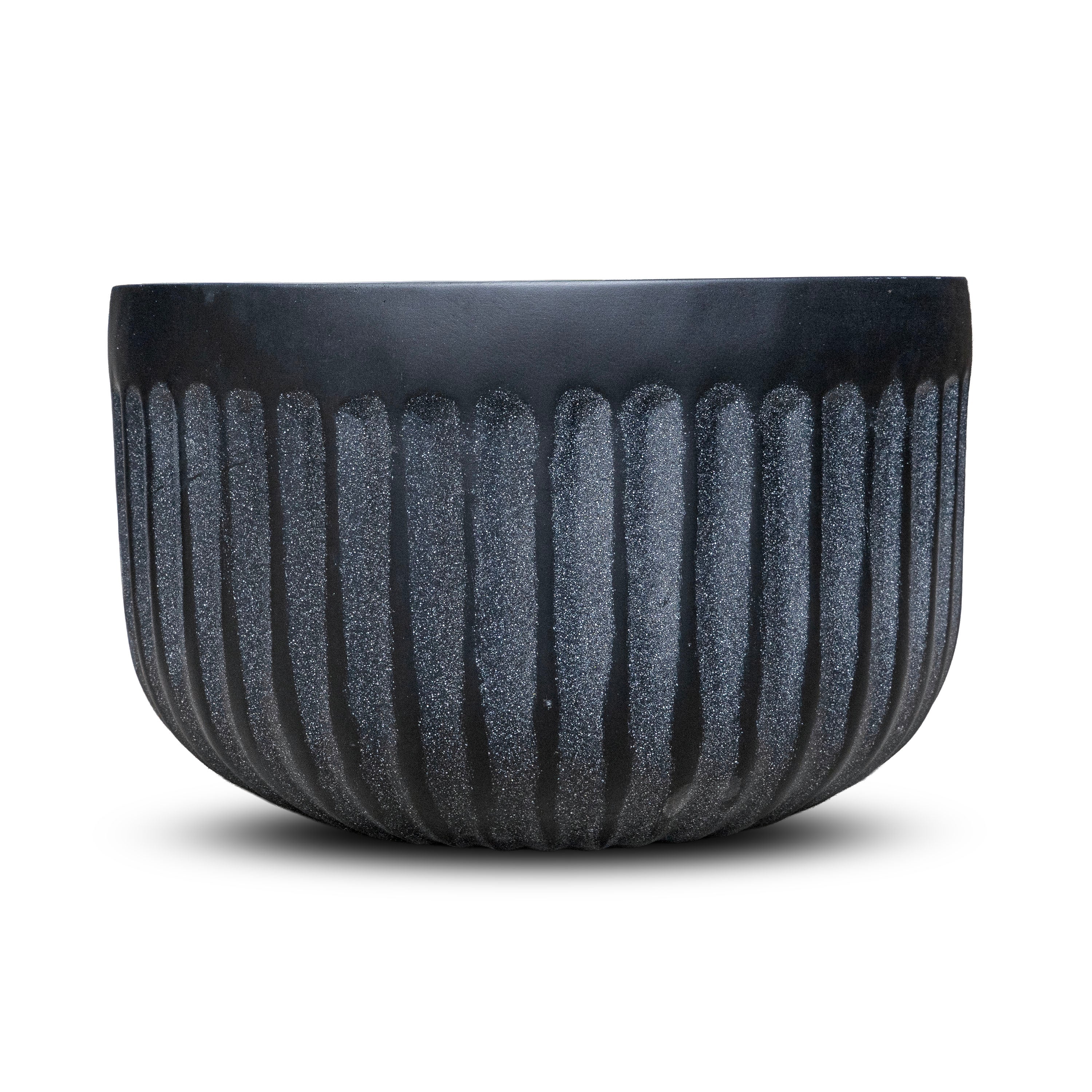 ARU TULIP SHAPED POT