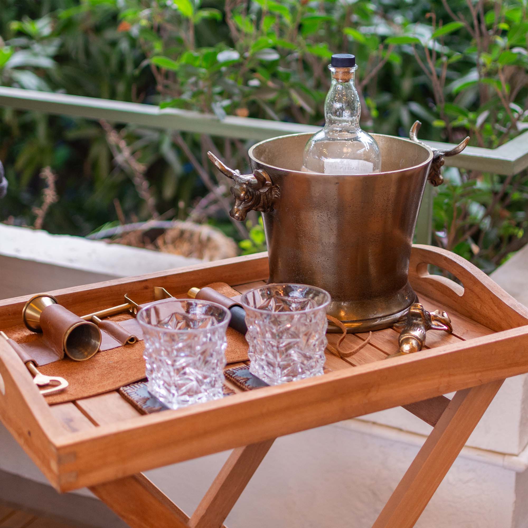 Wine Cooler With Bull Handle