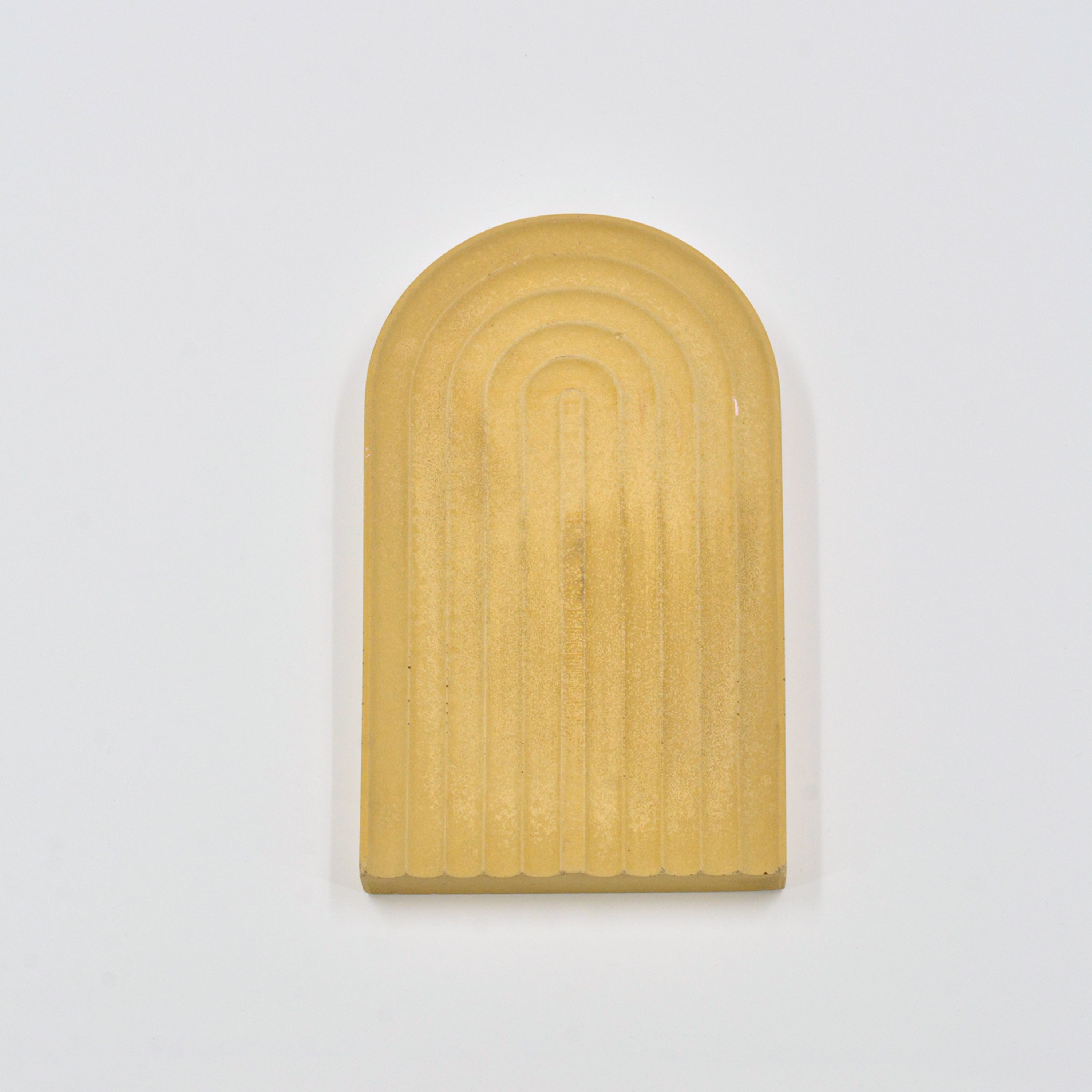 Arch Tray