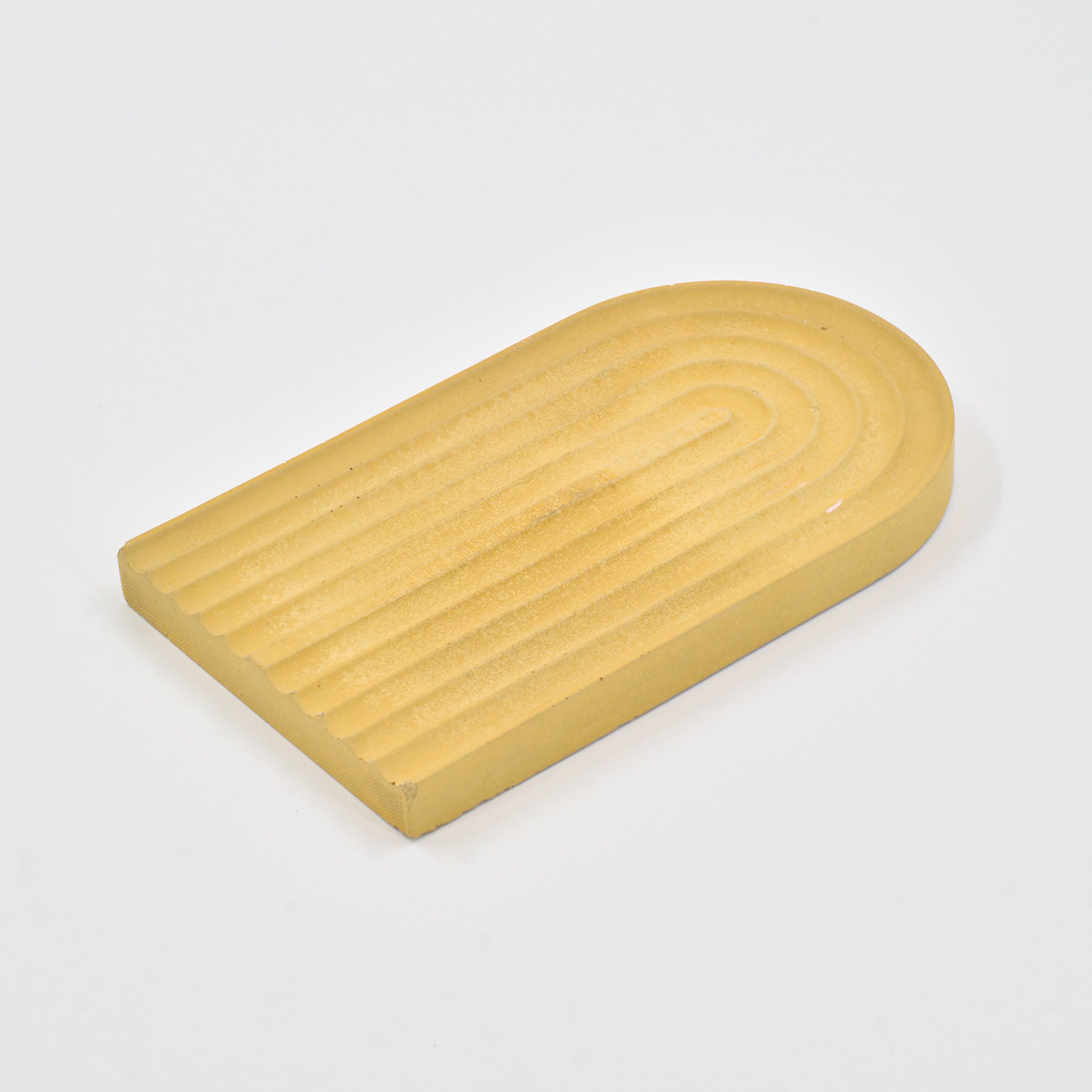 Arch Tray