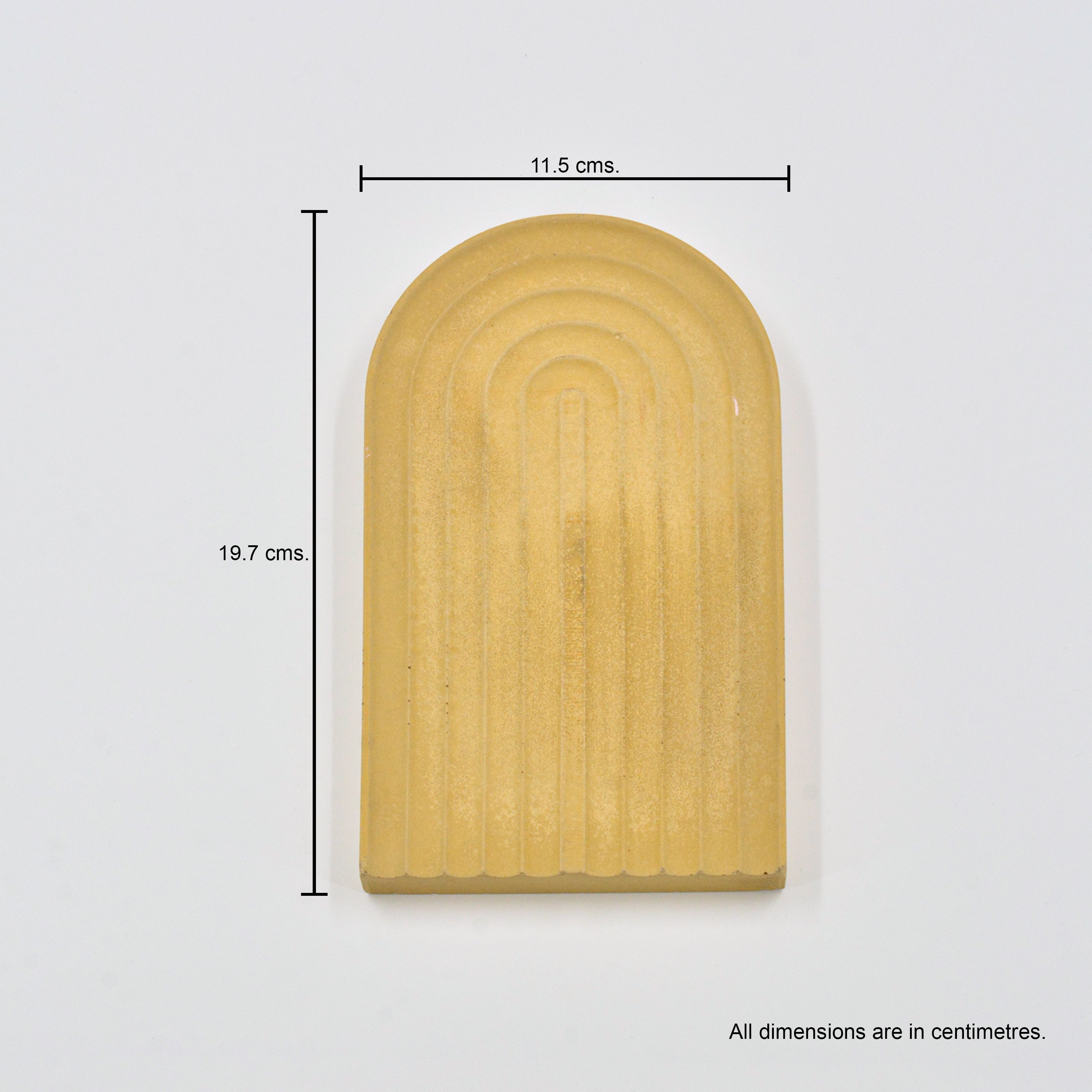 Arch Tray