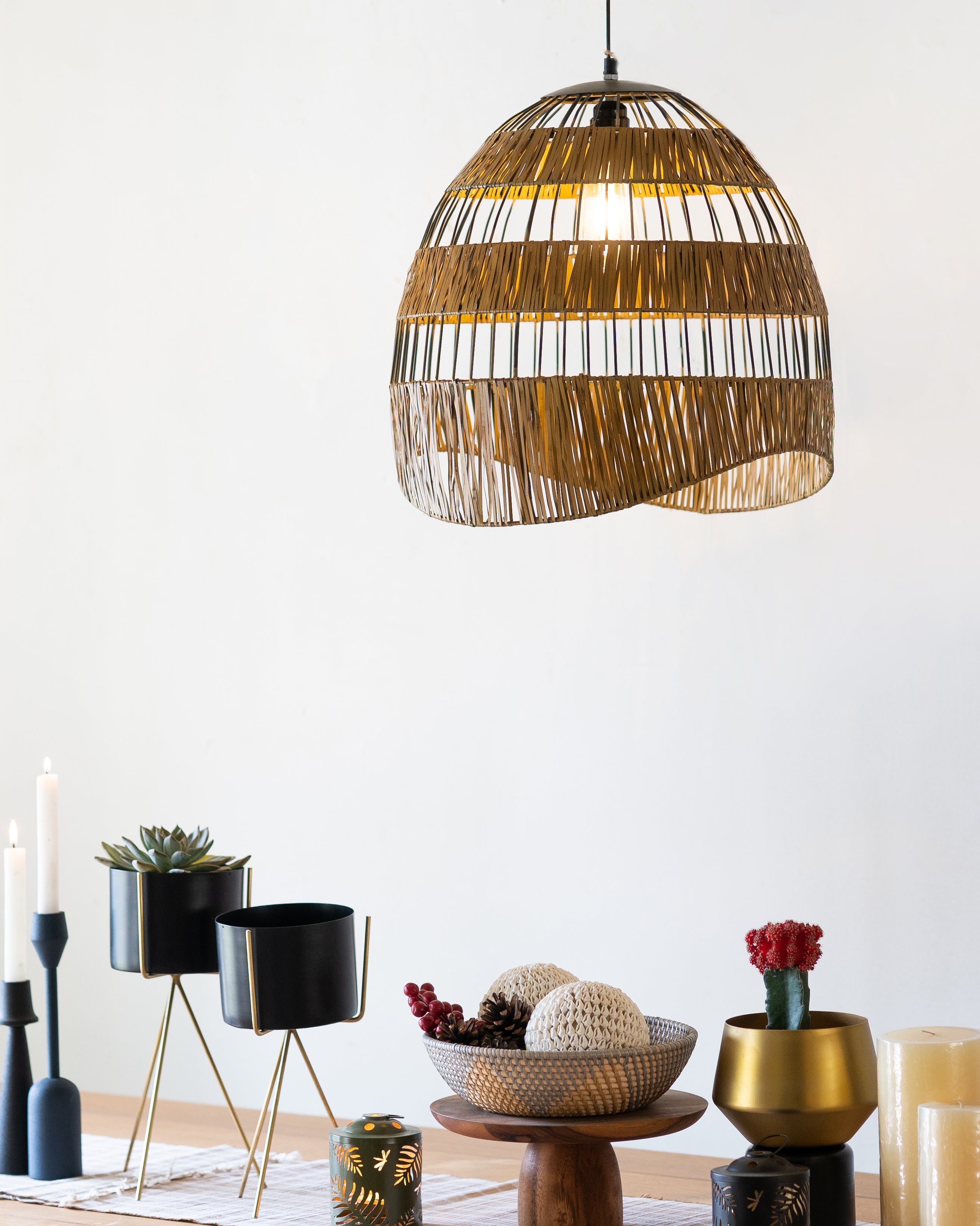 Parabola Pendant light