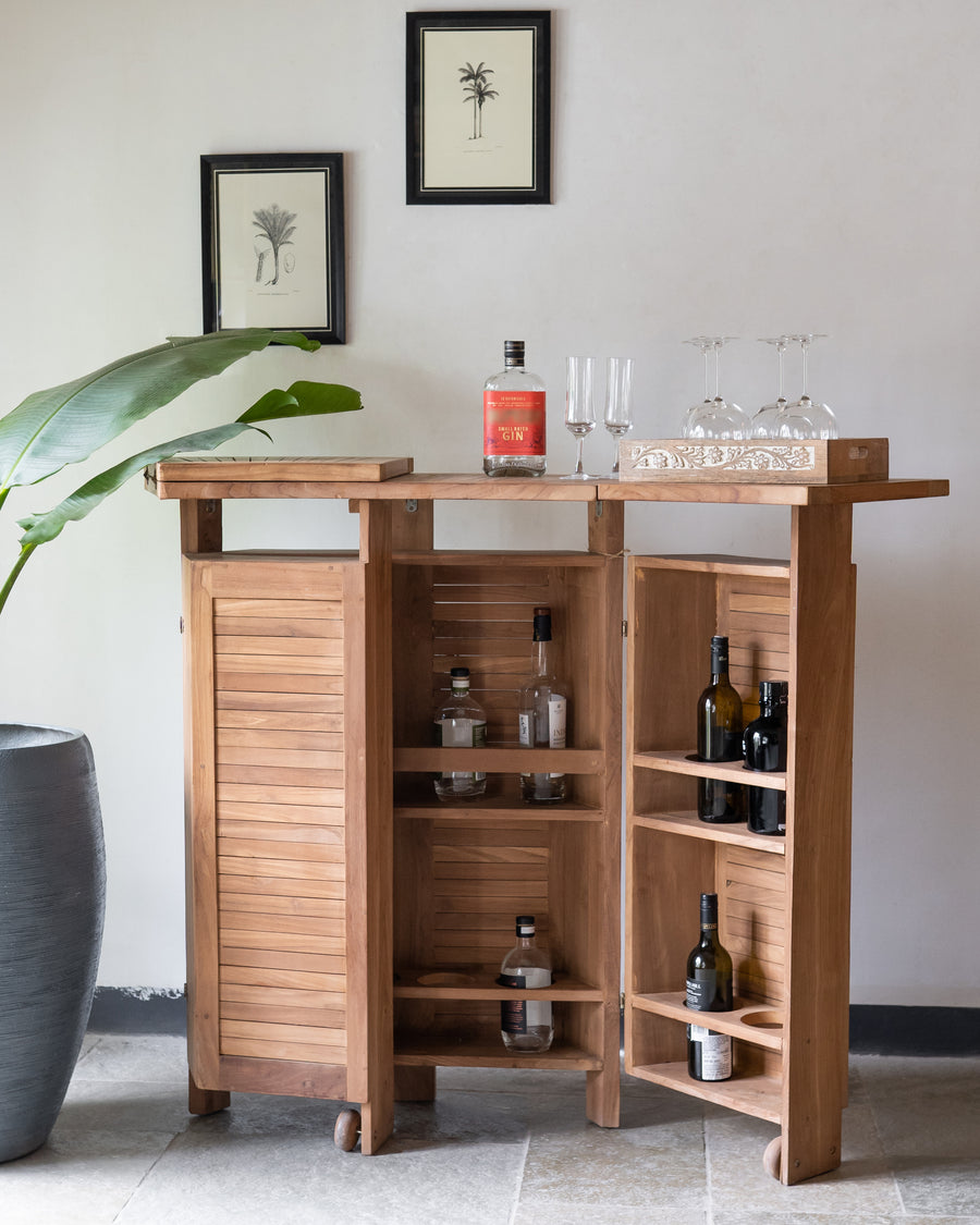 Bar Table With Wheels