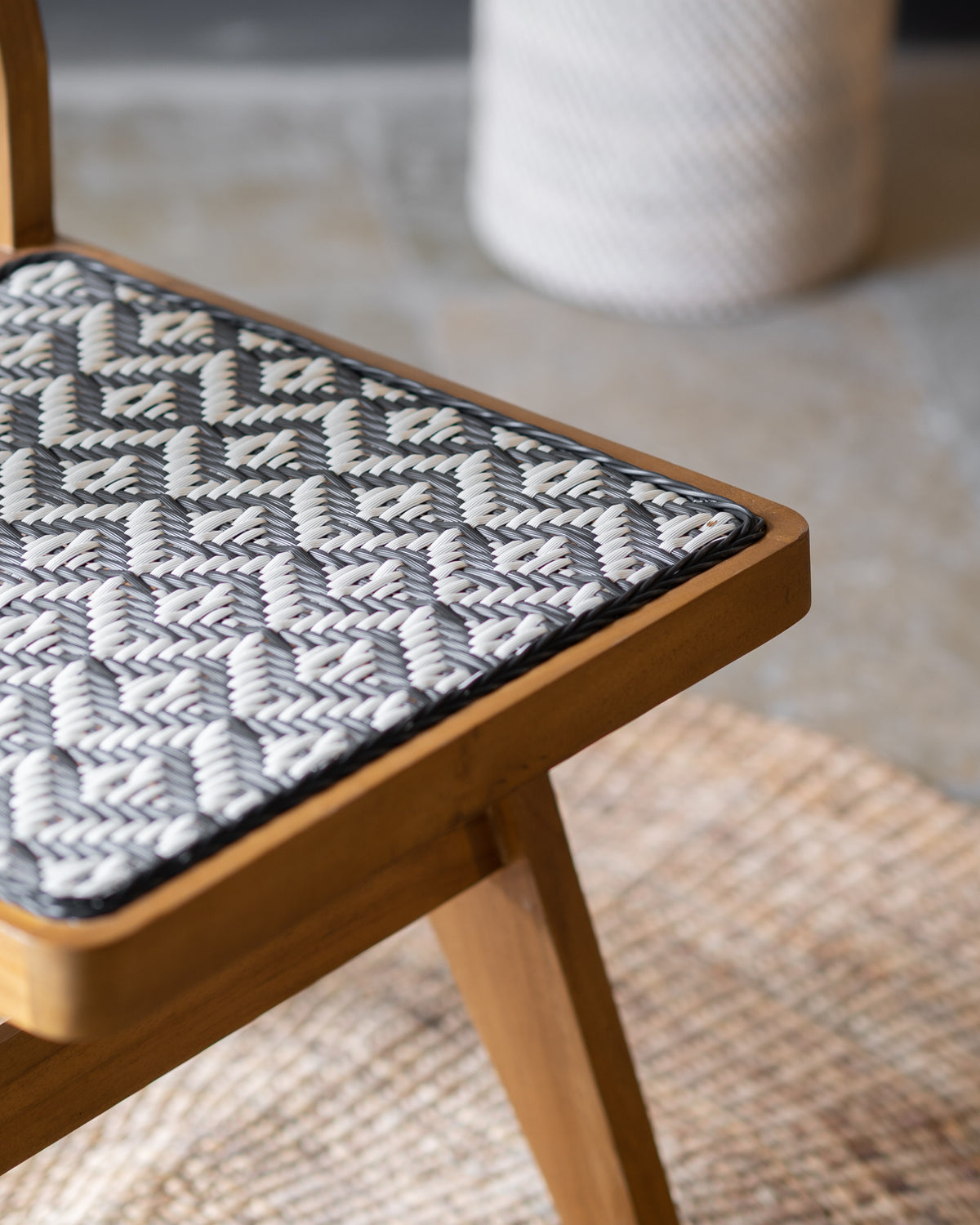 Kodono Chair Diamond