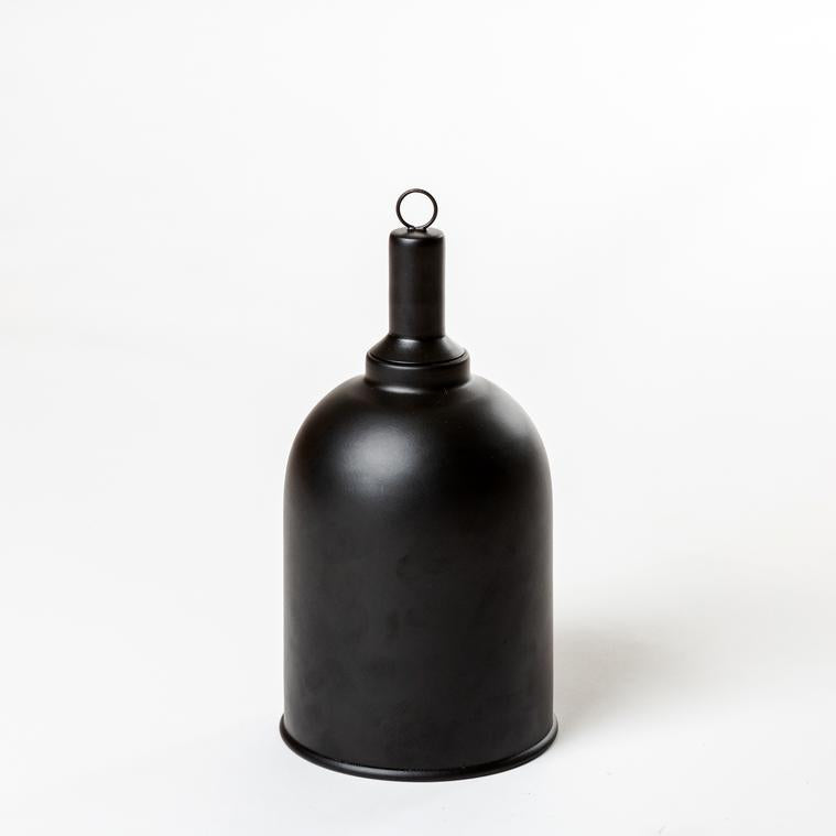 Table oil lamp