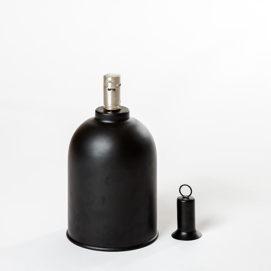 Table oil lamp